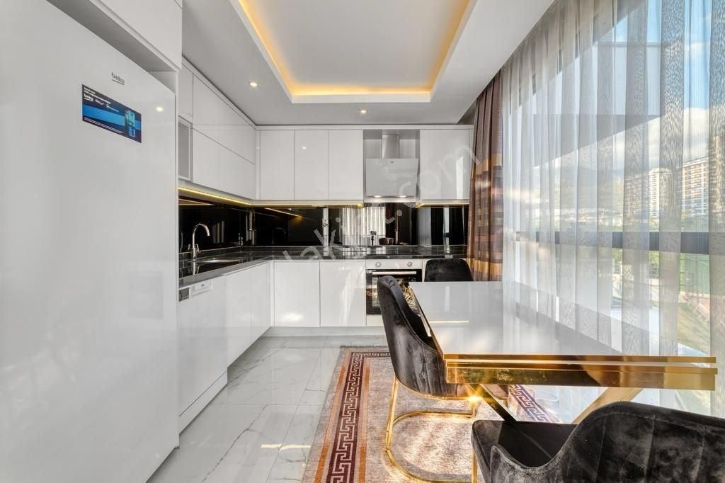 Alanya Mahmutlar Lüks Mobilyalı 2+1 Satılık Site İçerisinde Daire - Görsel 6