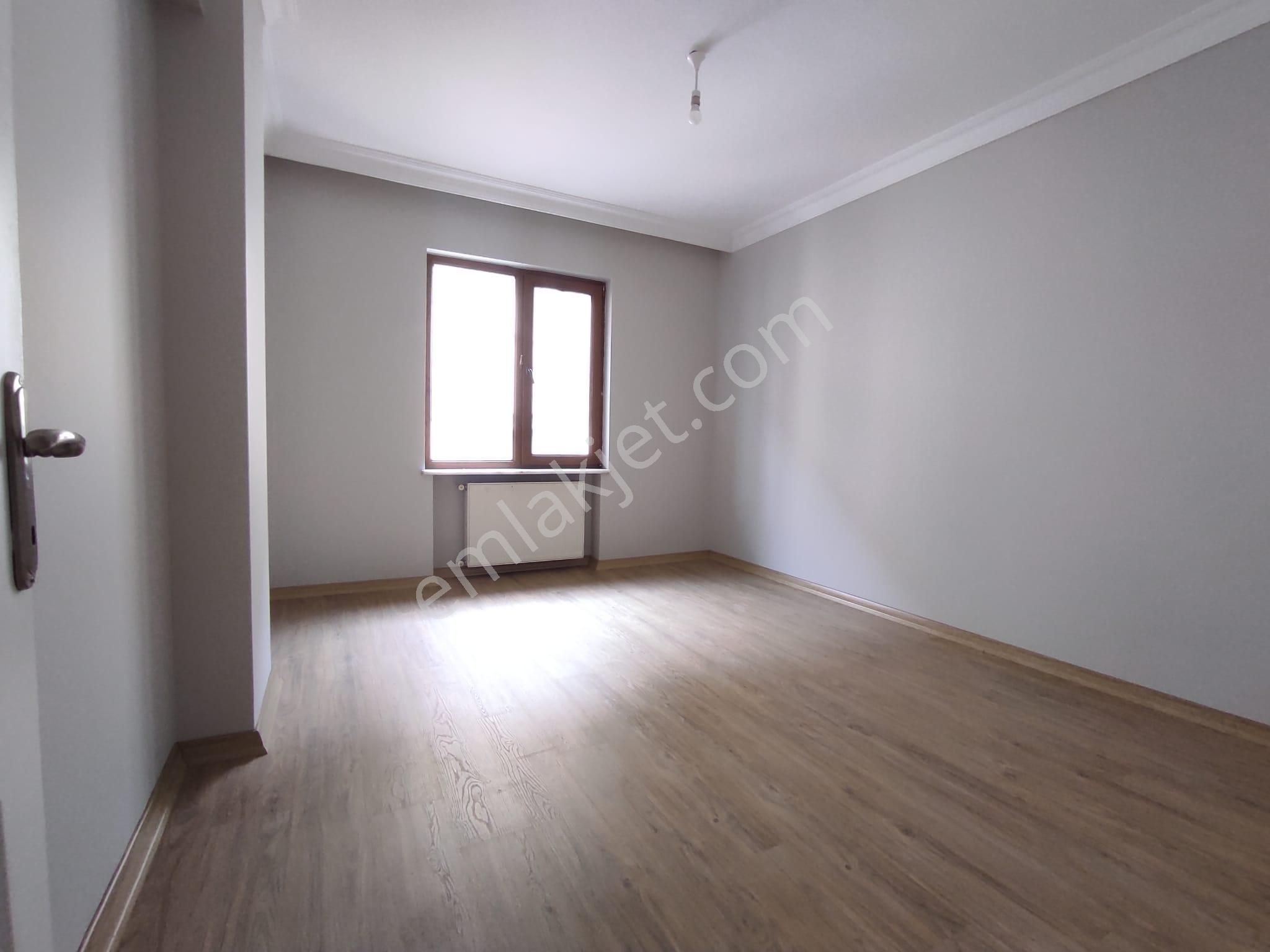 Bahçelieveler Ömür Plaza Yakını 3+1 Kiralık Daire - Görsel 27