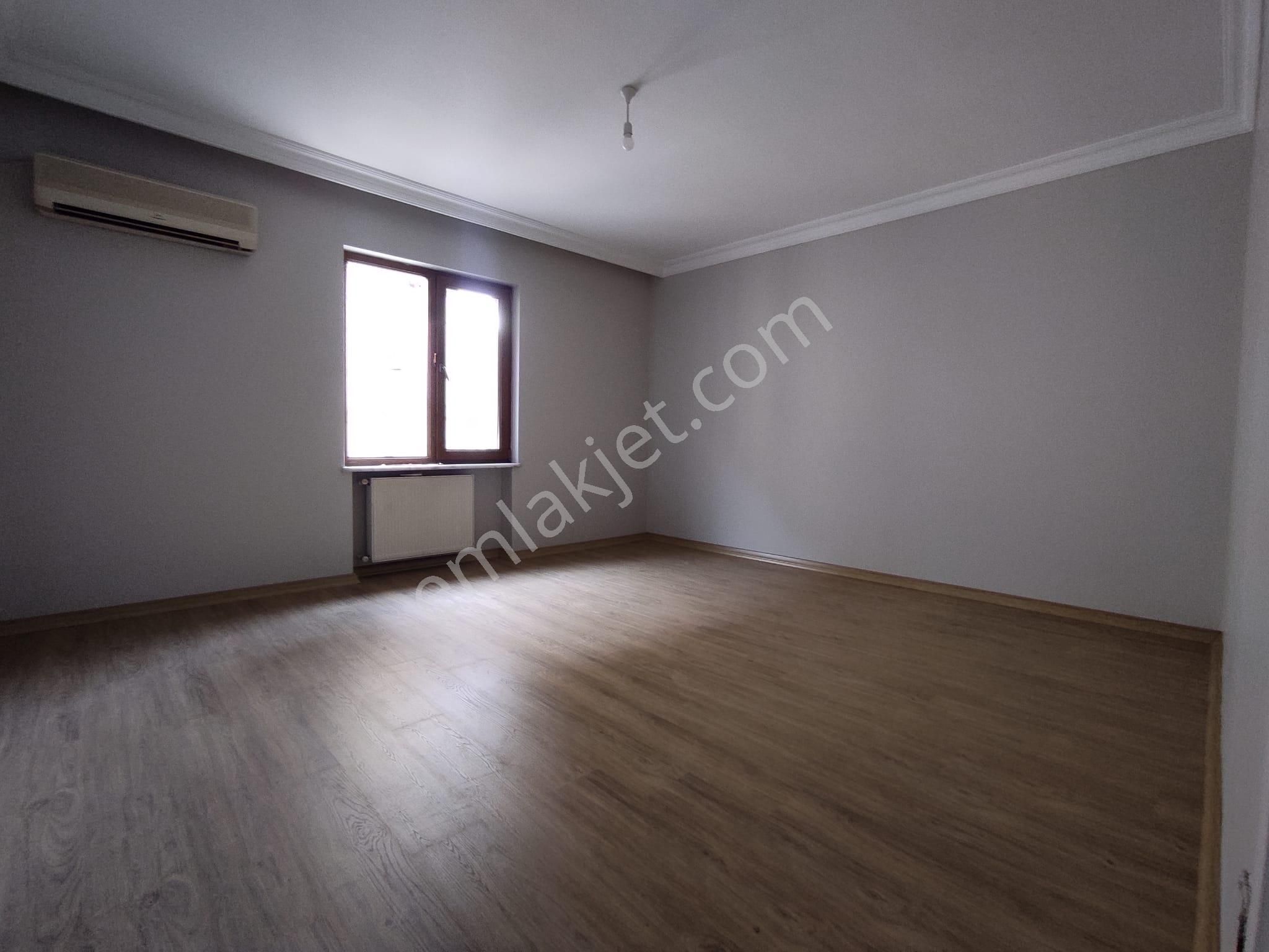 Bahçelieveler Ömür Plaza Yakını 3+1 Kiralık Daire - Görsel 15