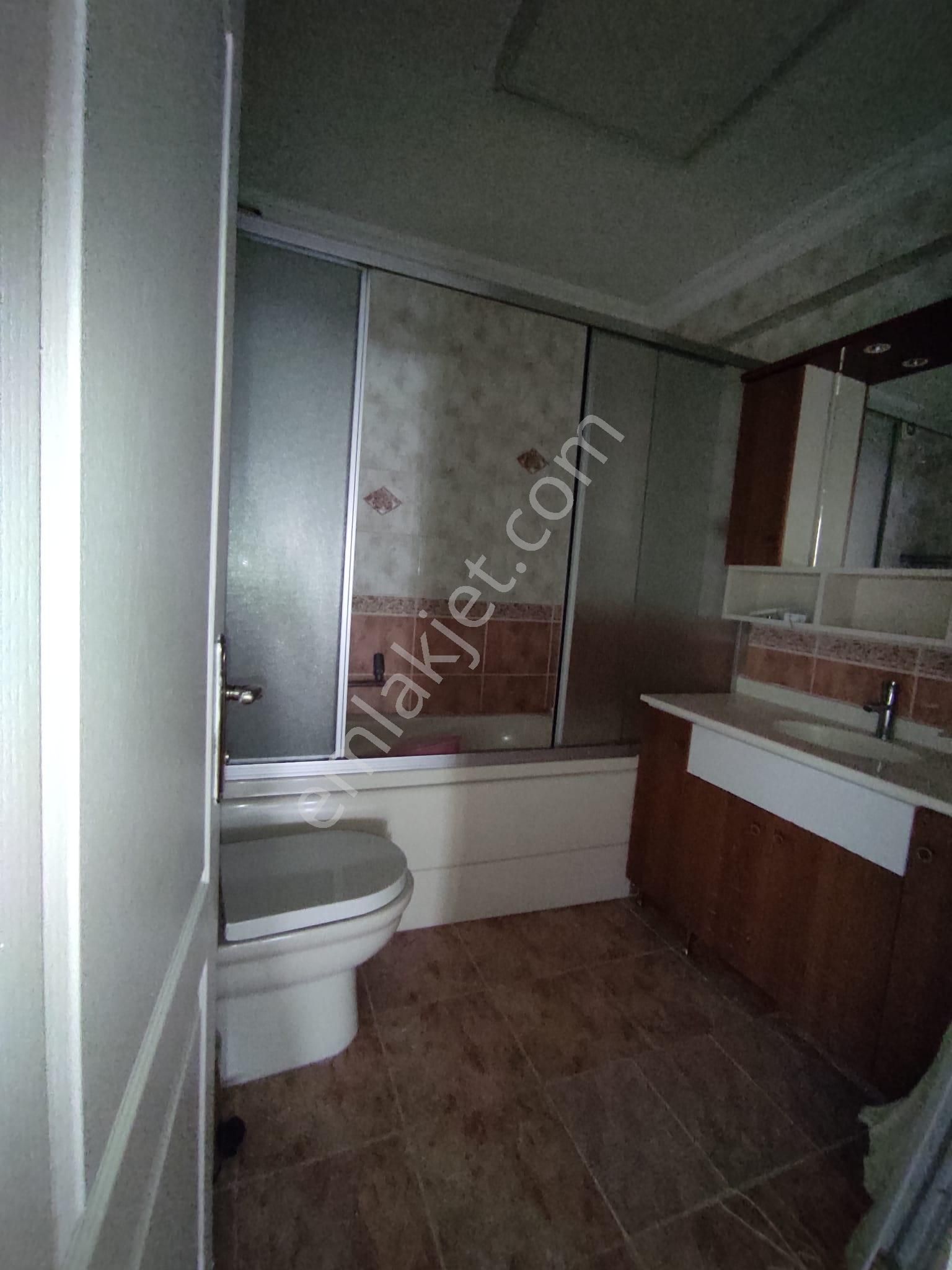 Bahçelieveler Ömür Plaza Yakını 3+1 Kiralık Daire - Görsel 19