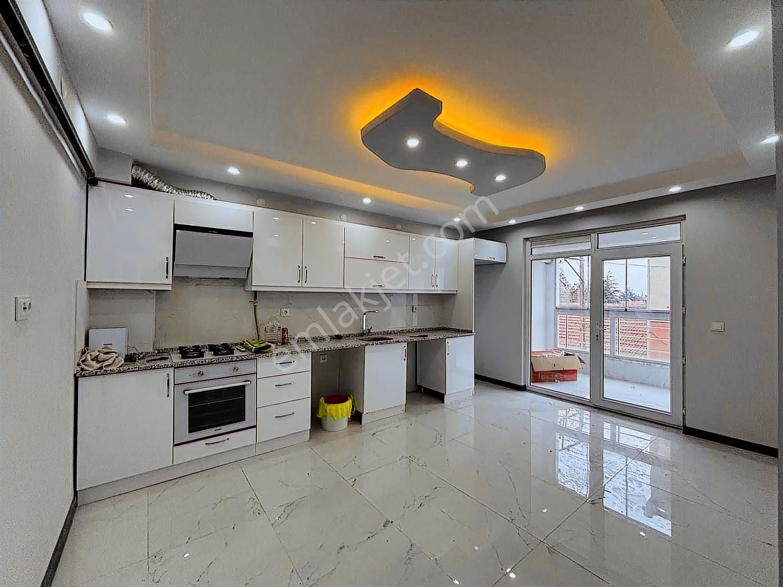 Eker'den Odunpazarı Bel. Yanında Özel Garajlı 2+1 Sıfır Daire