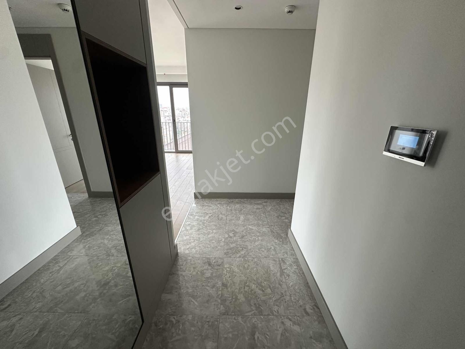 Mesa Cadde'de Full Deniz Manzaralı Kiralık 2+1 - Görsel 9