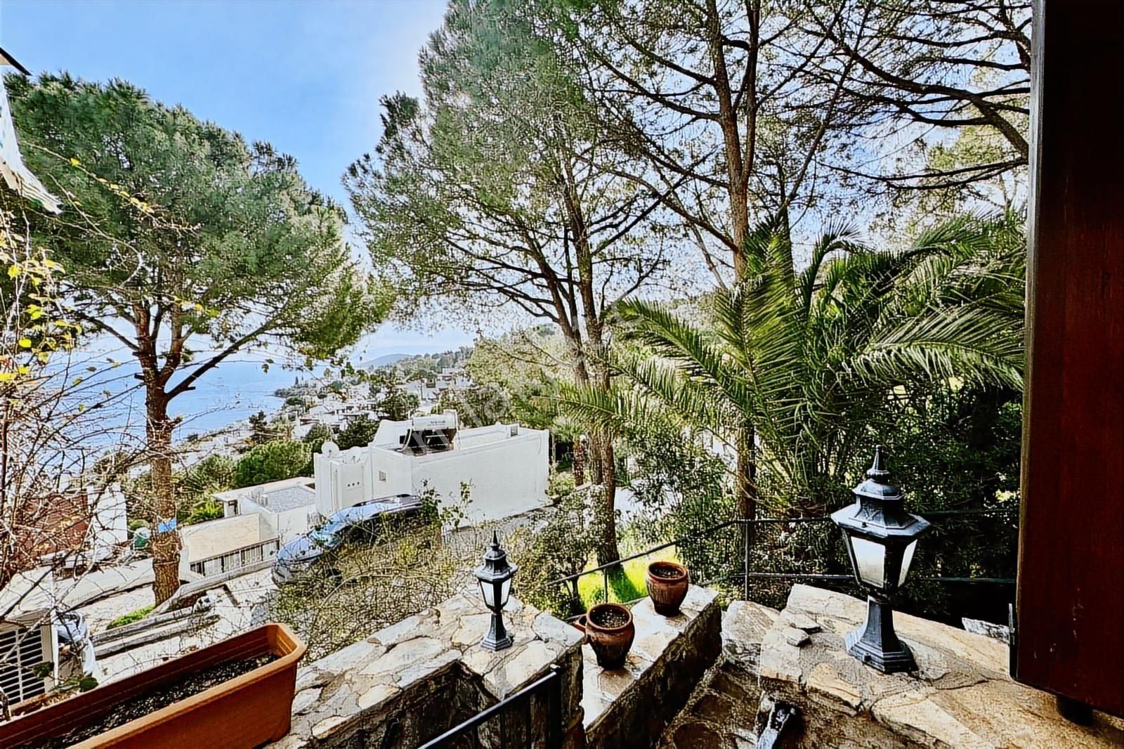 Bodrum Bitez Aktur C Mah. Deniz Manzaralı Köşe Villa - Görsel 3