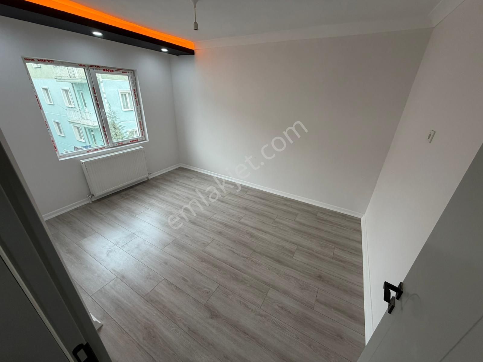 Beyler'den Giyinme Odalı Çift Banyo Çift Balkon Arakat 3+1 Daire - Görsel 24