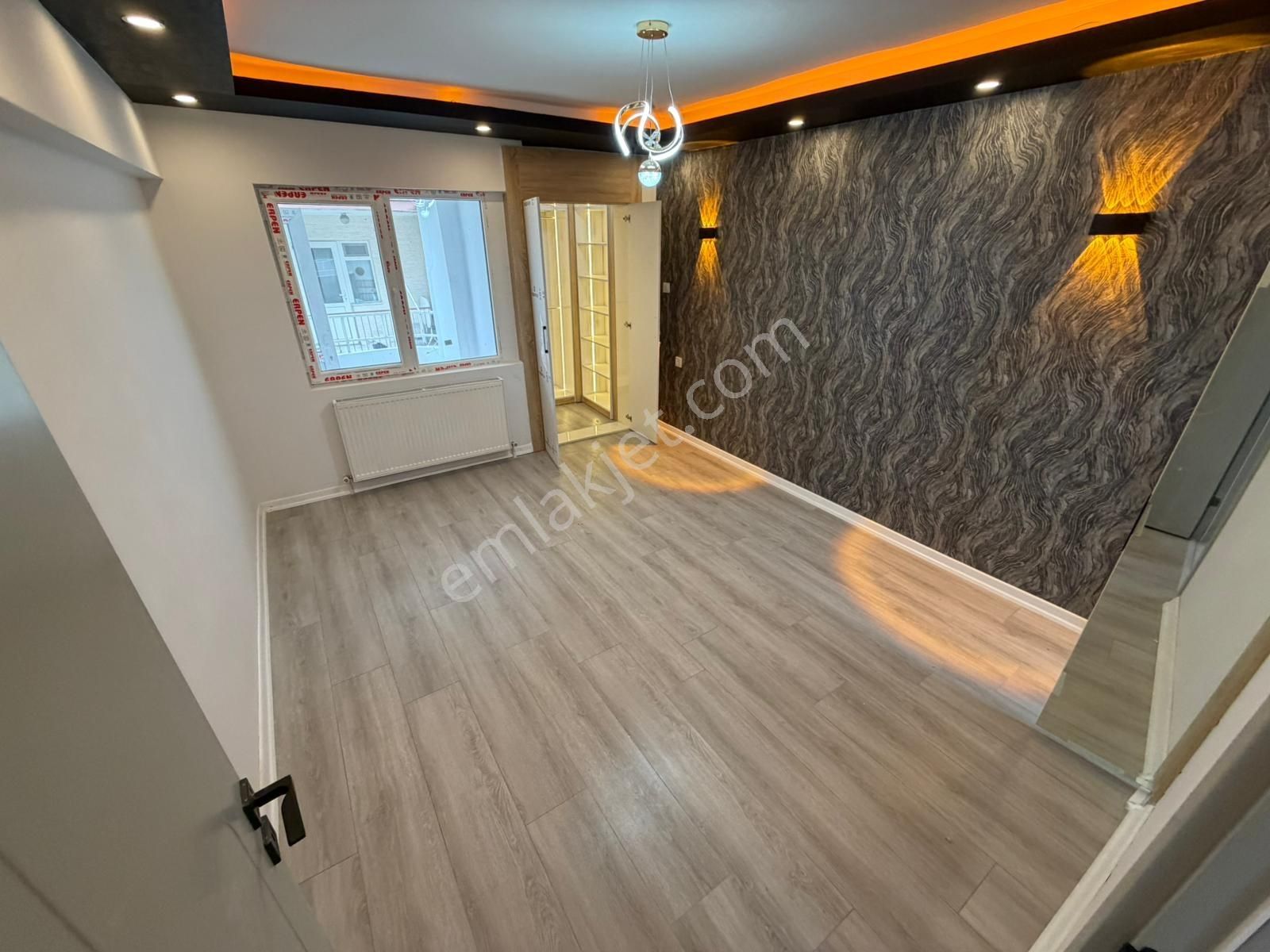 Beyler'den Giyinme Odalı Çift Banyo Çift Balkon Arakat 3+1 Daire - Görsel 30