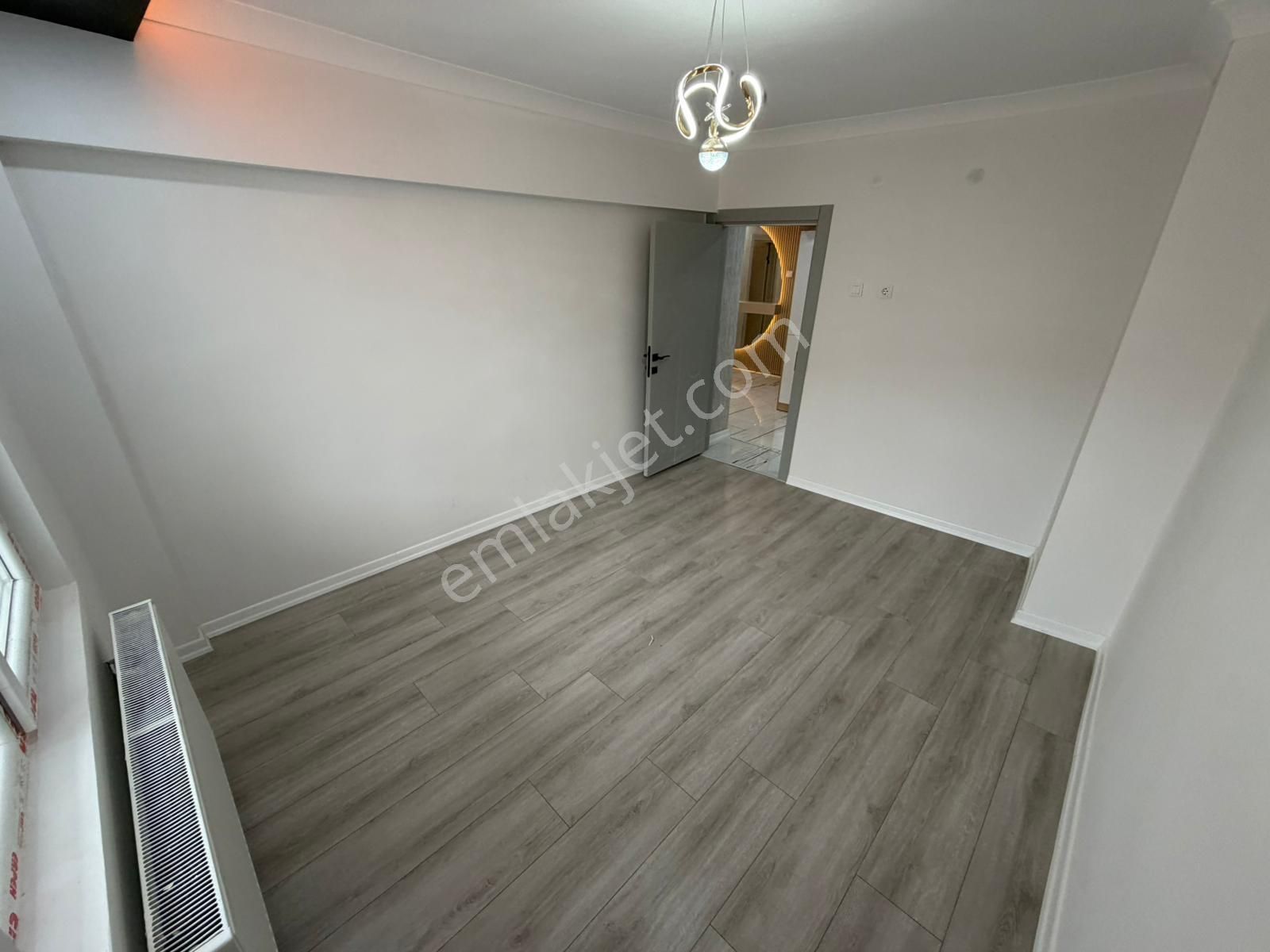 Beyler'den Giyinme Odalı Çift Banyo Çift Balkon Arakat 3+1 Daire - Görsel 27