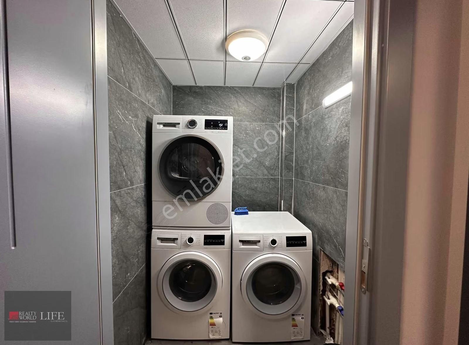 Rw Lıfe// Büyükdere Mah. Faturalar Dahil Eşyalı Kiralık 1+0 - Görsel 9