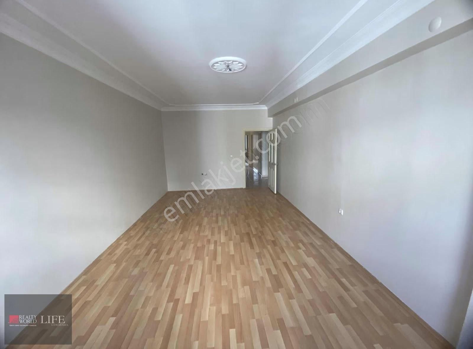 Rw Lıfe// Gökmeydan Mh Dede Efendi Cd Üzerinde Kiralık 3+1 Daire - Görsel 28