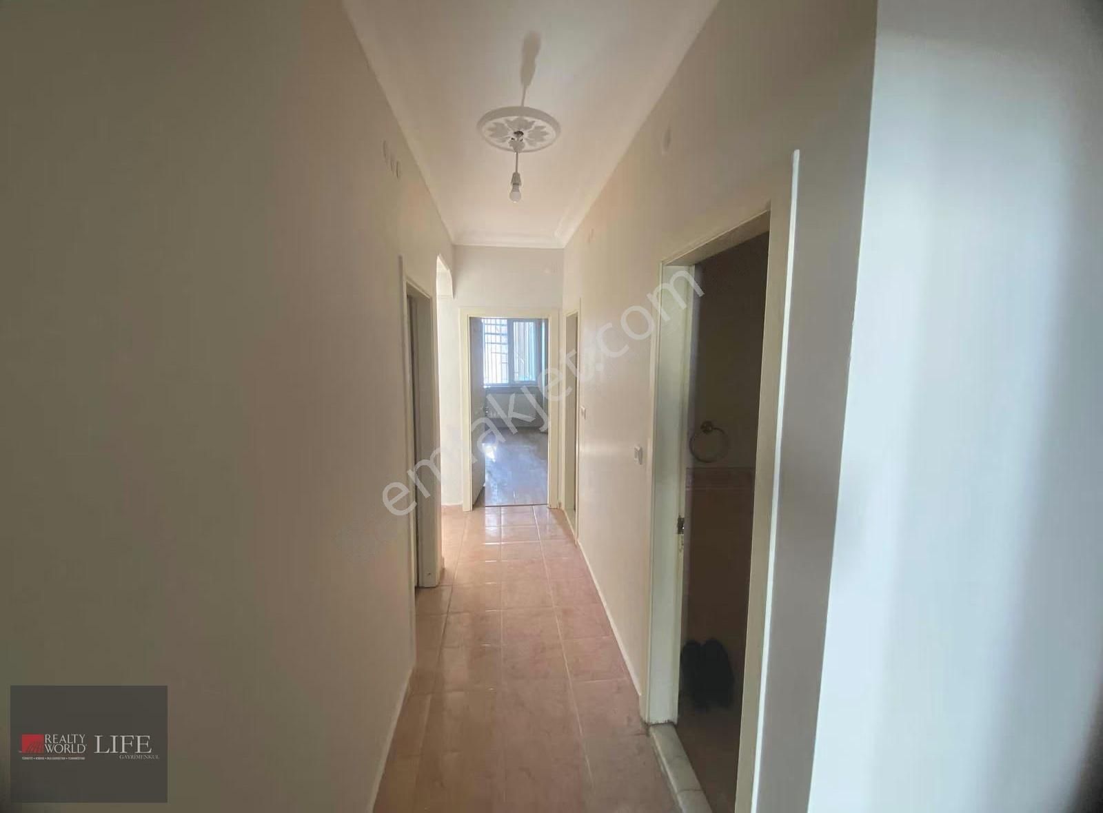 Rw Lıfe// Gökmeydan Mh Dede Efendi Cd Üzerinde Kiralık 3+1 Daire - Görsel 12