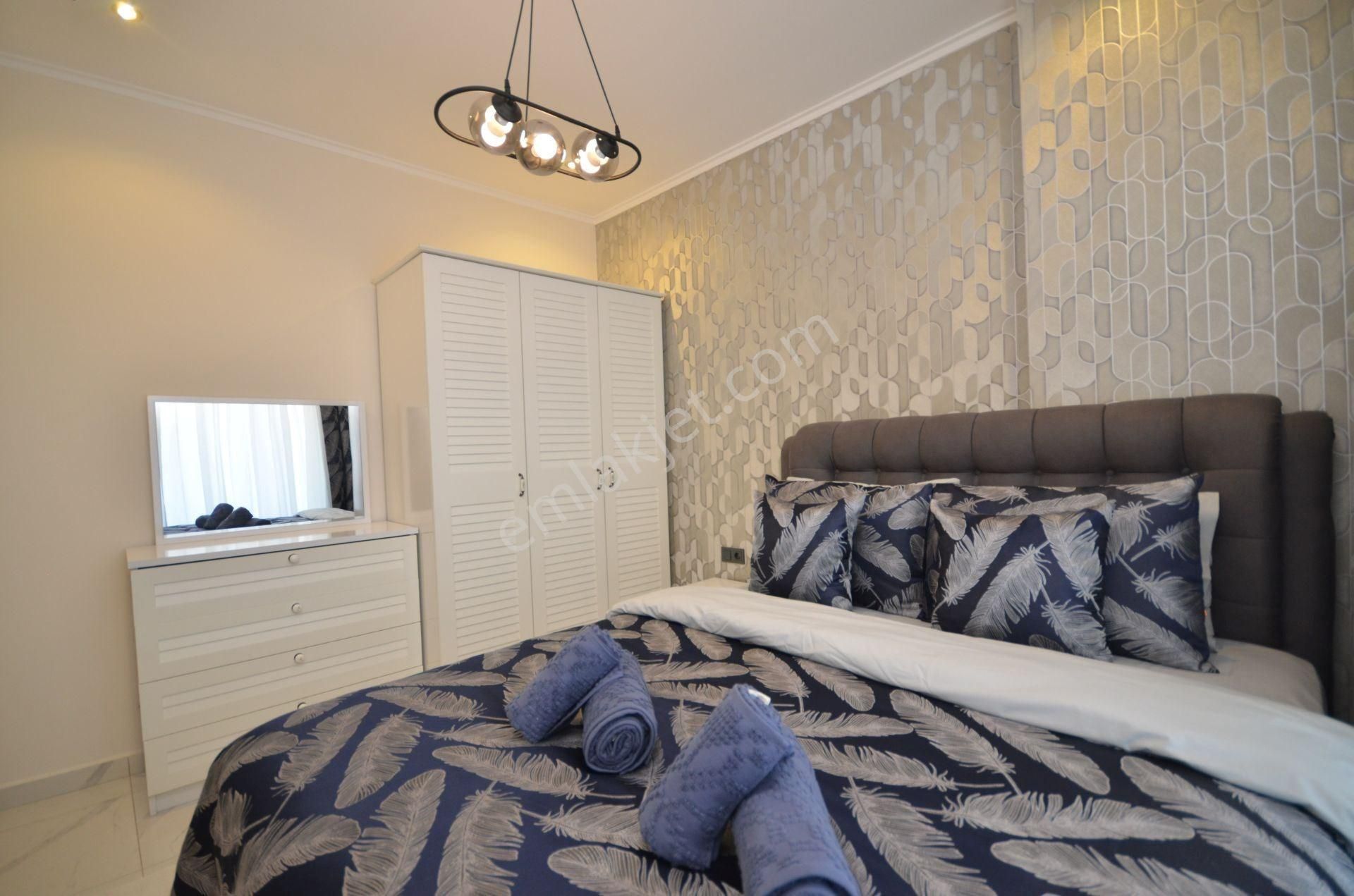 Alanya / Demirtaş’ta Deniz & Havuz Manzaralı, Full Eşyalı 2+1 Satılık Daire - Görsel 6