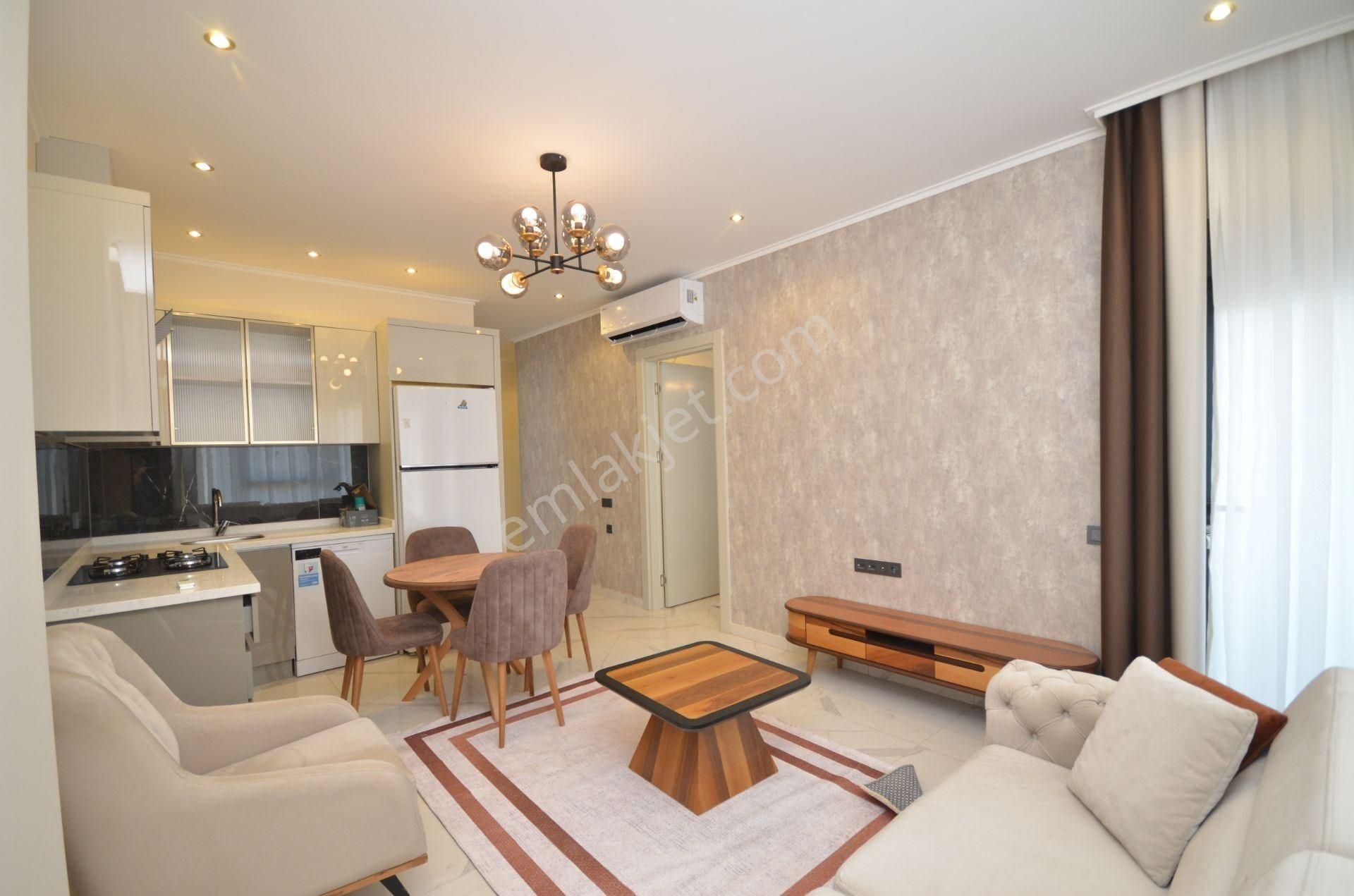 Alanya / Demirtaş’ta Deniz & Havuz Manzaralı, Full Eşyalı 2+1 Satılık Daire - Görsel 4