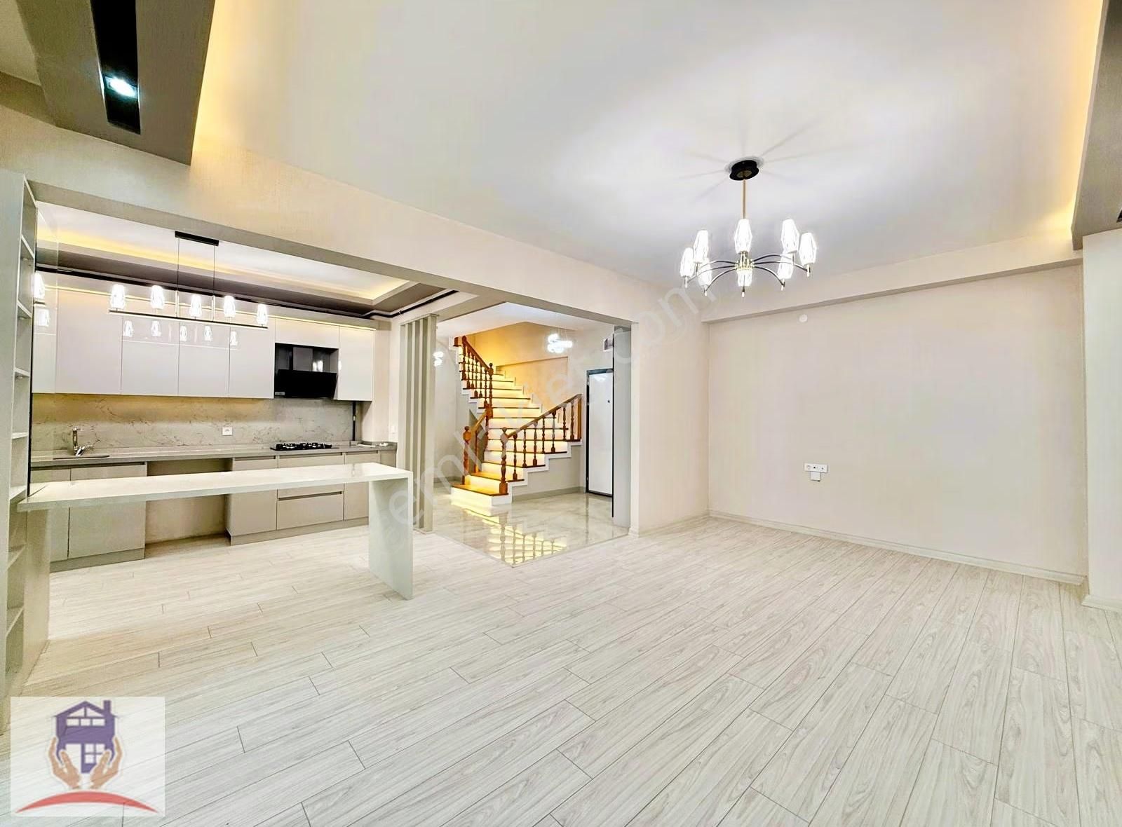 Pursaklar'da Süper Konum Merkezin Tam Ortasında 5+2 Fuul Dublex - Görsel 10