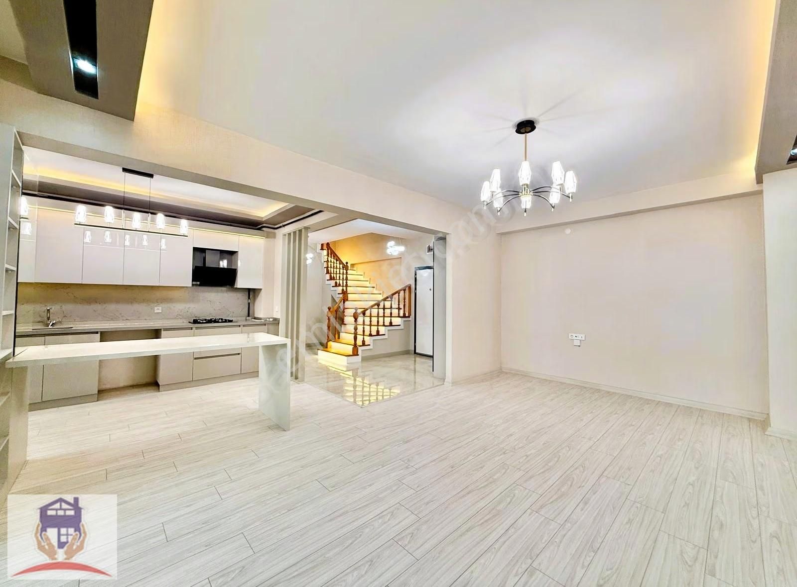 Pursaklar'da Süper Konum Merkezin Tam Ortasında 5+2 Fuul Dublex - Görsel 23