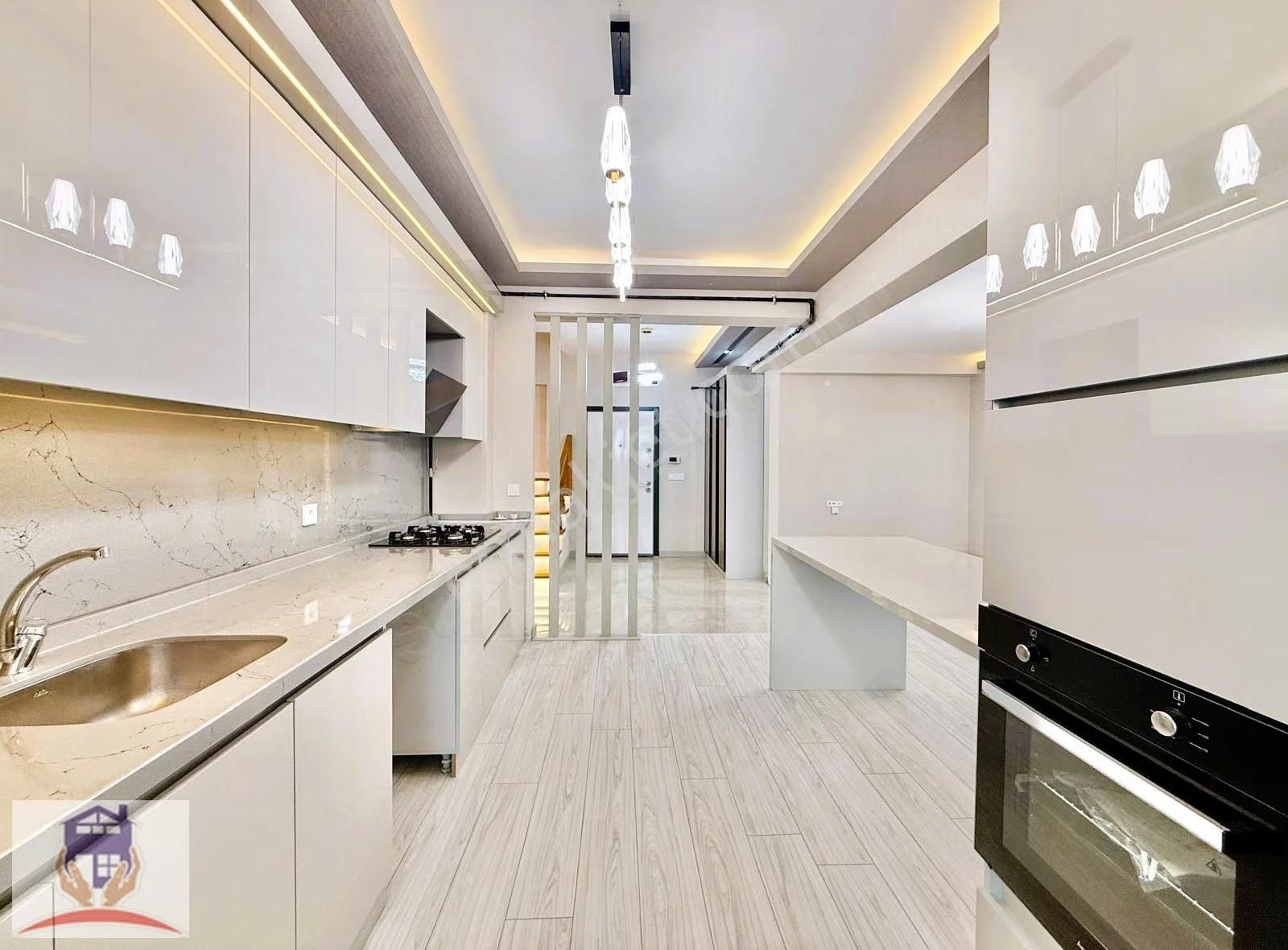 Pursaklar'da Süper Konum Merkezin Tam Ortasında 5+2 Fuul Dublex - Görsel 3