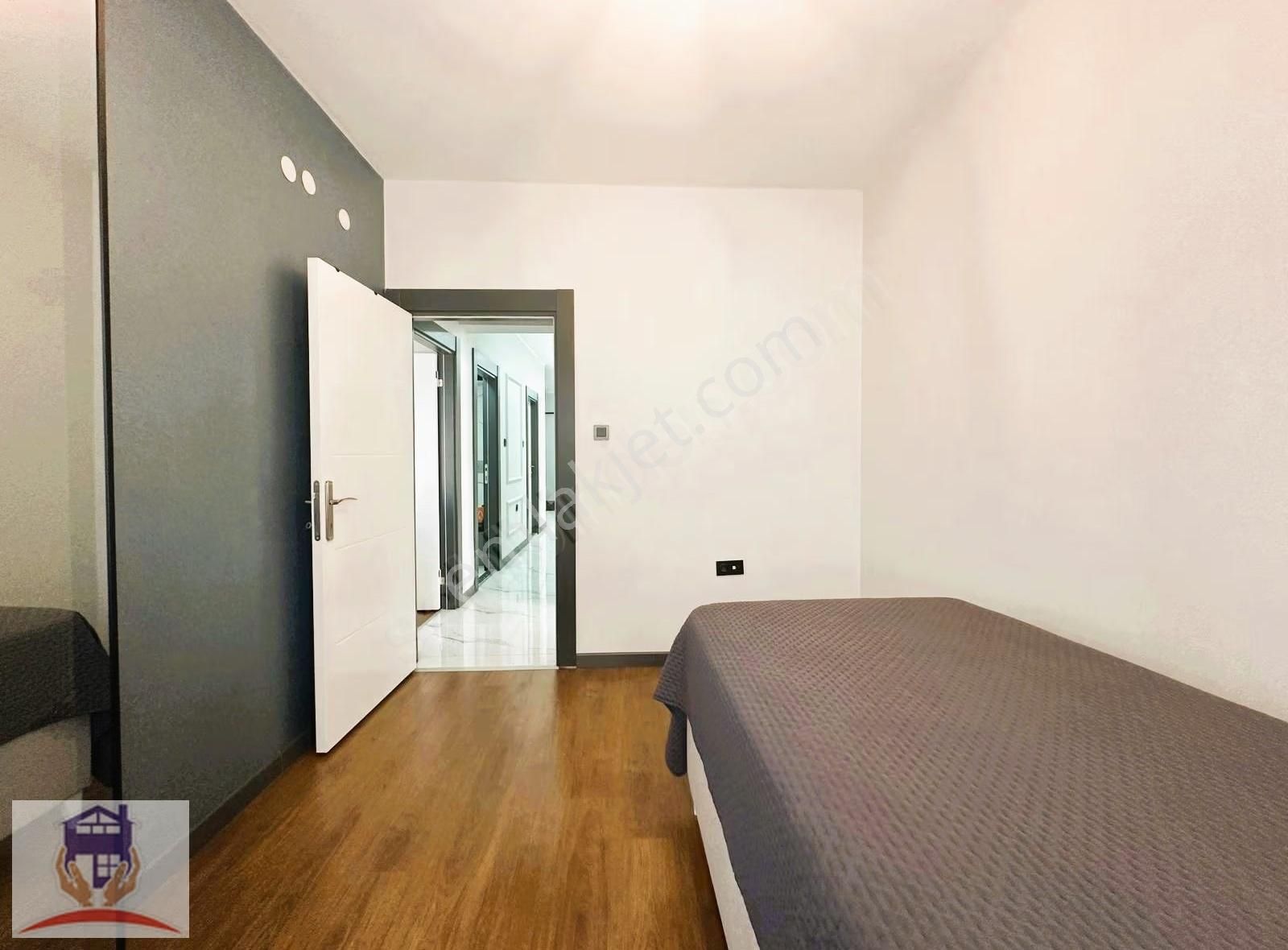 Süper Fiyat Okullar Bölgesinde K.otoparklı Güney Cephe 4+1 - Görsel 20