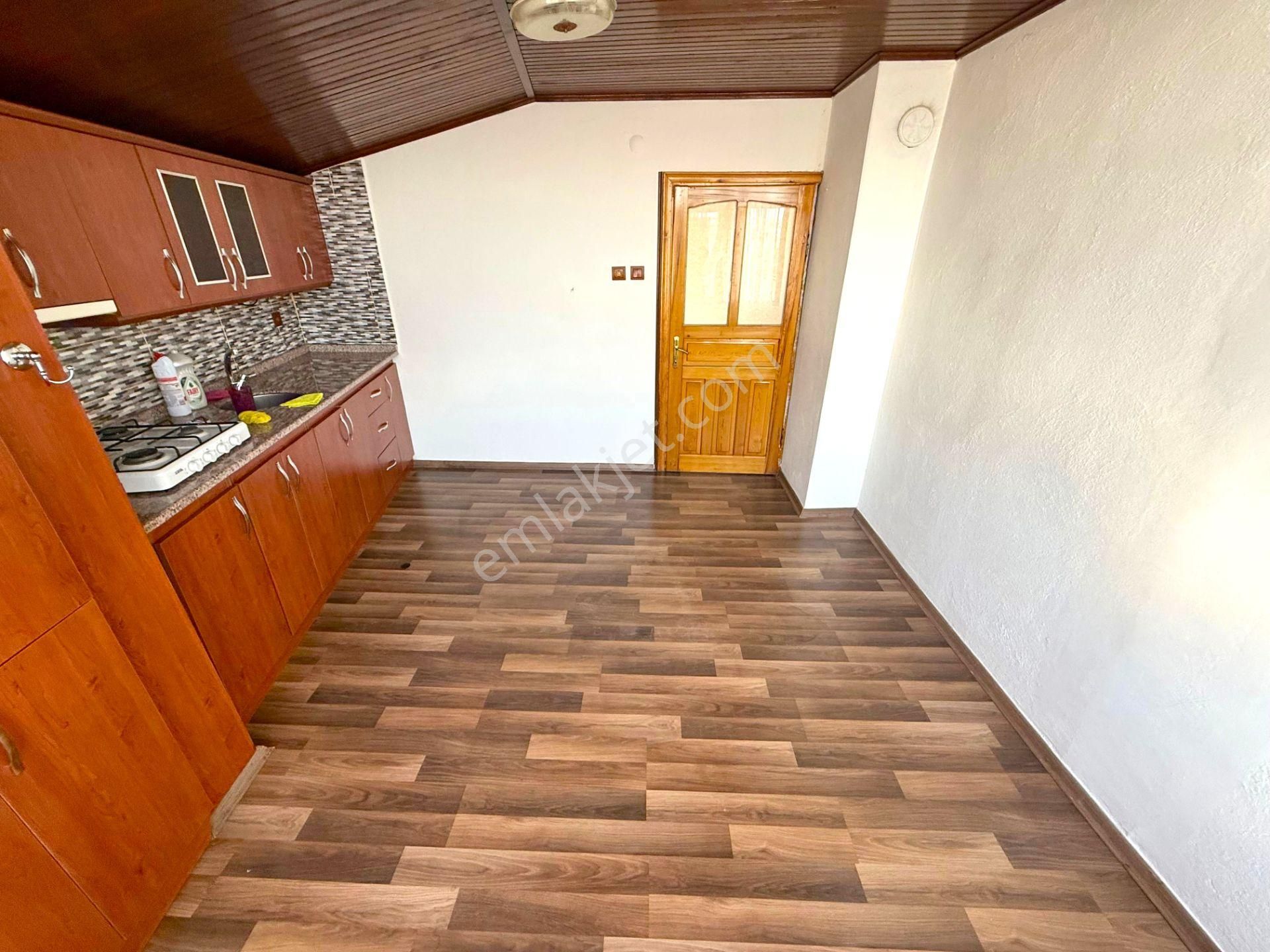 Yüksel'den Satılık Zeytinli Köyün'de Geniş Teraslı Fırsat 2+1 Daire - Görsel 17