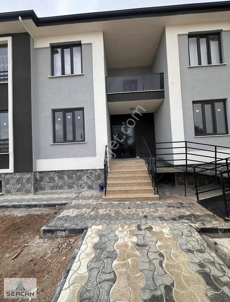 Meram Yaylapınarda 2. Kat Daire