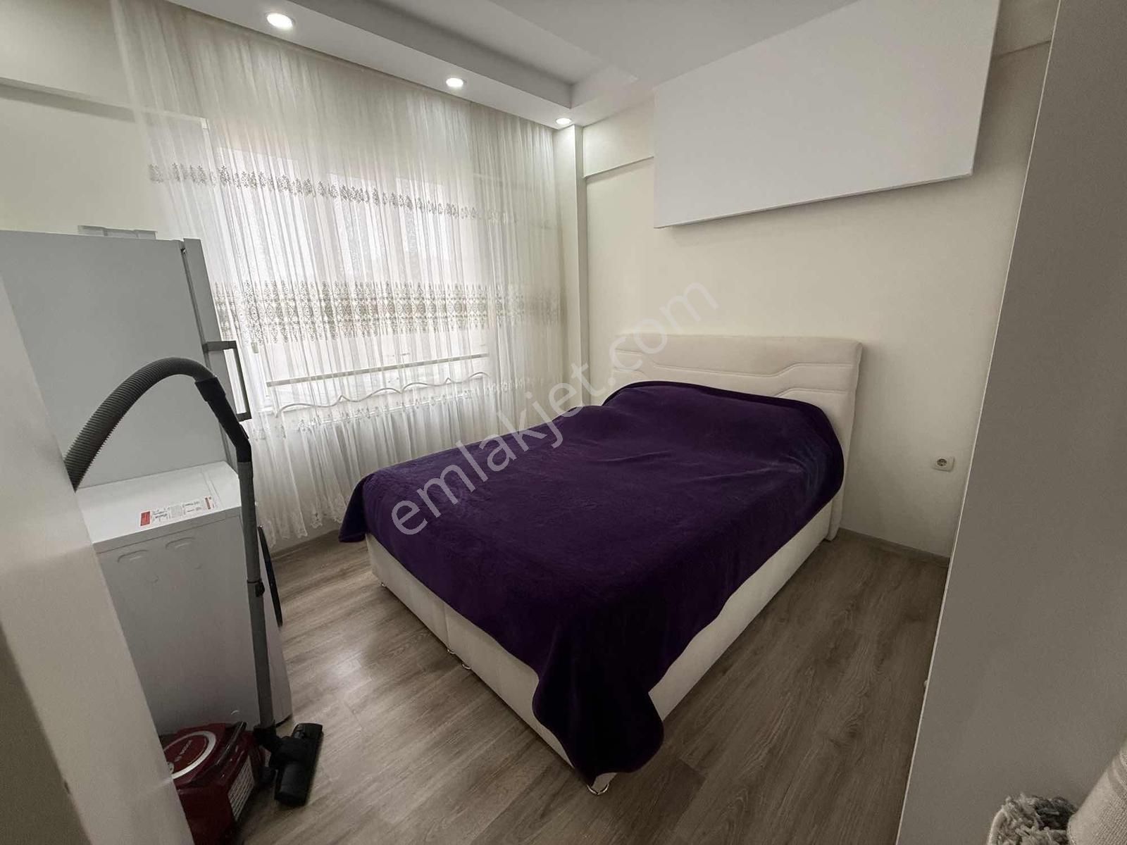 Uzaydan Akkent De Site İçerisinde Geniş Bakımlı Daire - Görsel 6