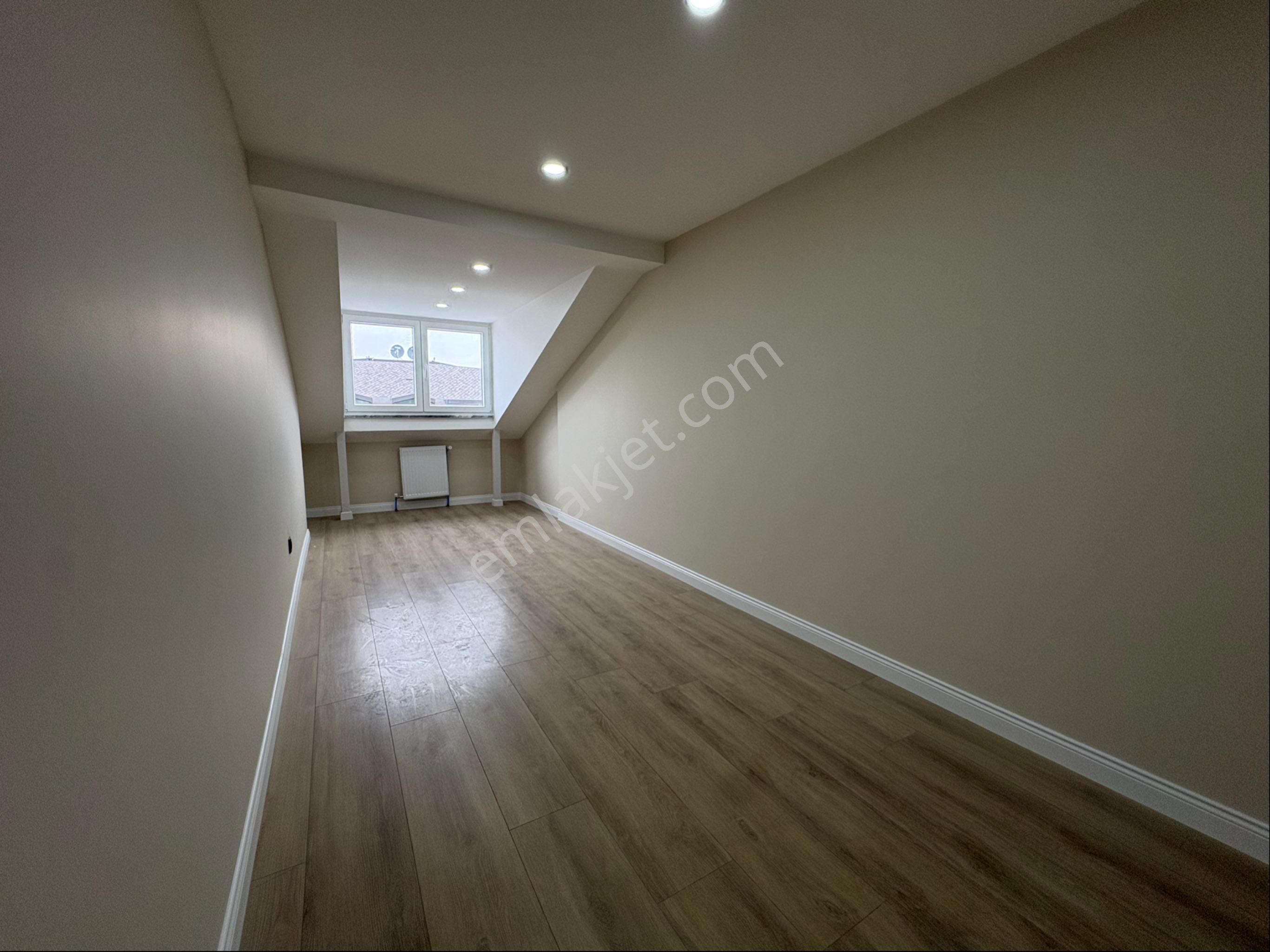 Altıntepe Kızılaya Yakın Teraslı 2+1 100 M² Net Dubleks - Görsel 18