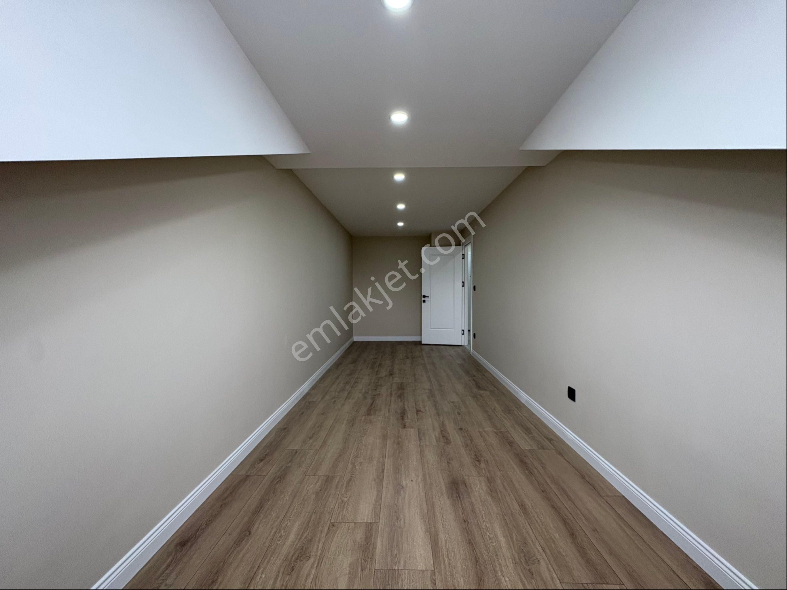 Altıntepe Kızılaya Yakın Teraslı 2+1 100 M² Net Dubleks - Görsel 22