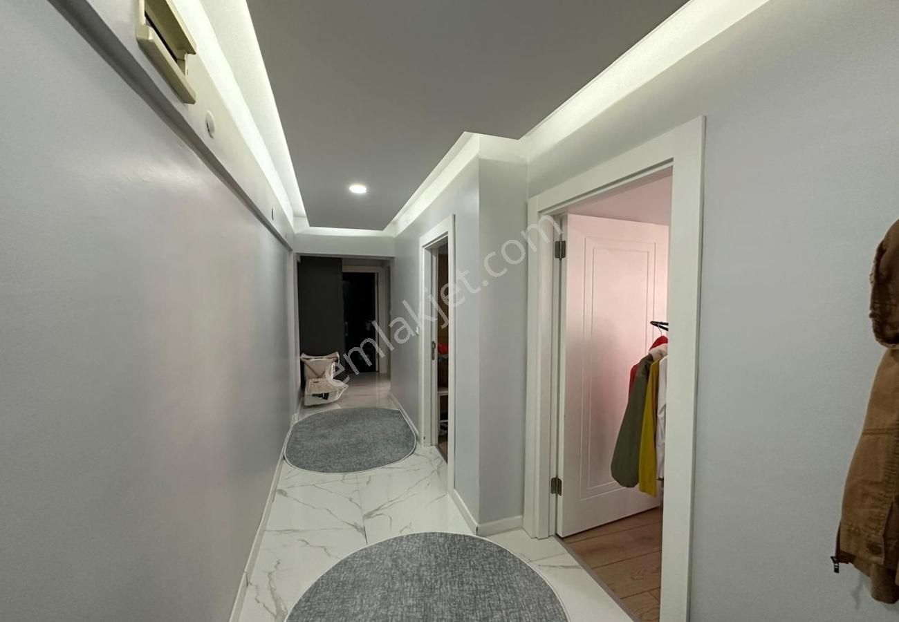 Melek Özen İlkokulu Yanı Katta Ön Cephe Lüx Yapılı Bağımsız 3+1! - Görsel 33