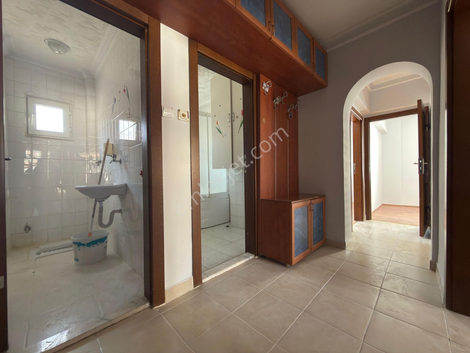 Kalecik Emlak'tan Fatih Mah.çarşı İçinde 3.kat 3+1 Yapılı Daire - Görsel 11