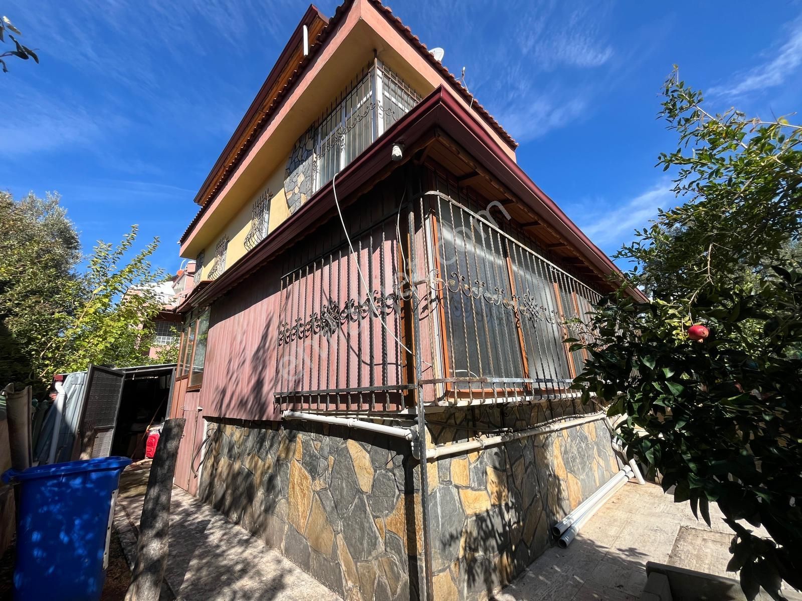 Edremit Avcılaraltı'nda Denize 100 Metre Satılık Villa - Görsel 6