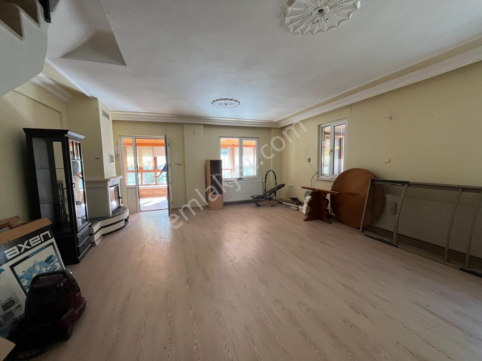 Edremit Avcılaraltı'nda Denize 100 Metre Satılık Villa - Görsel 30