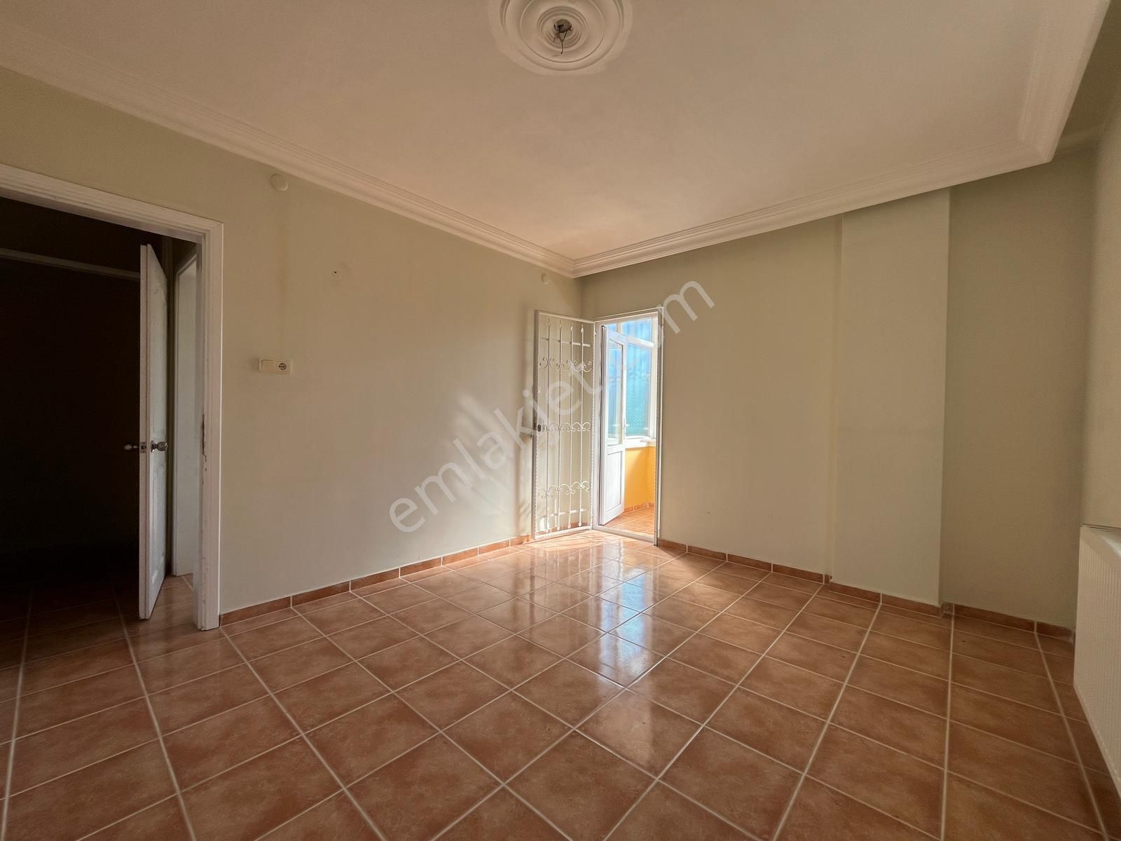 Edremit Avcılaraltı'nda Denize 100 Metre Satılık Villa - Görsel 26