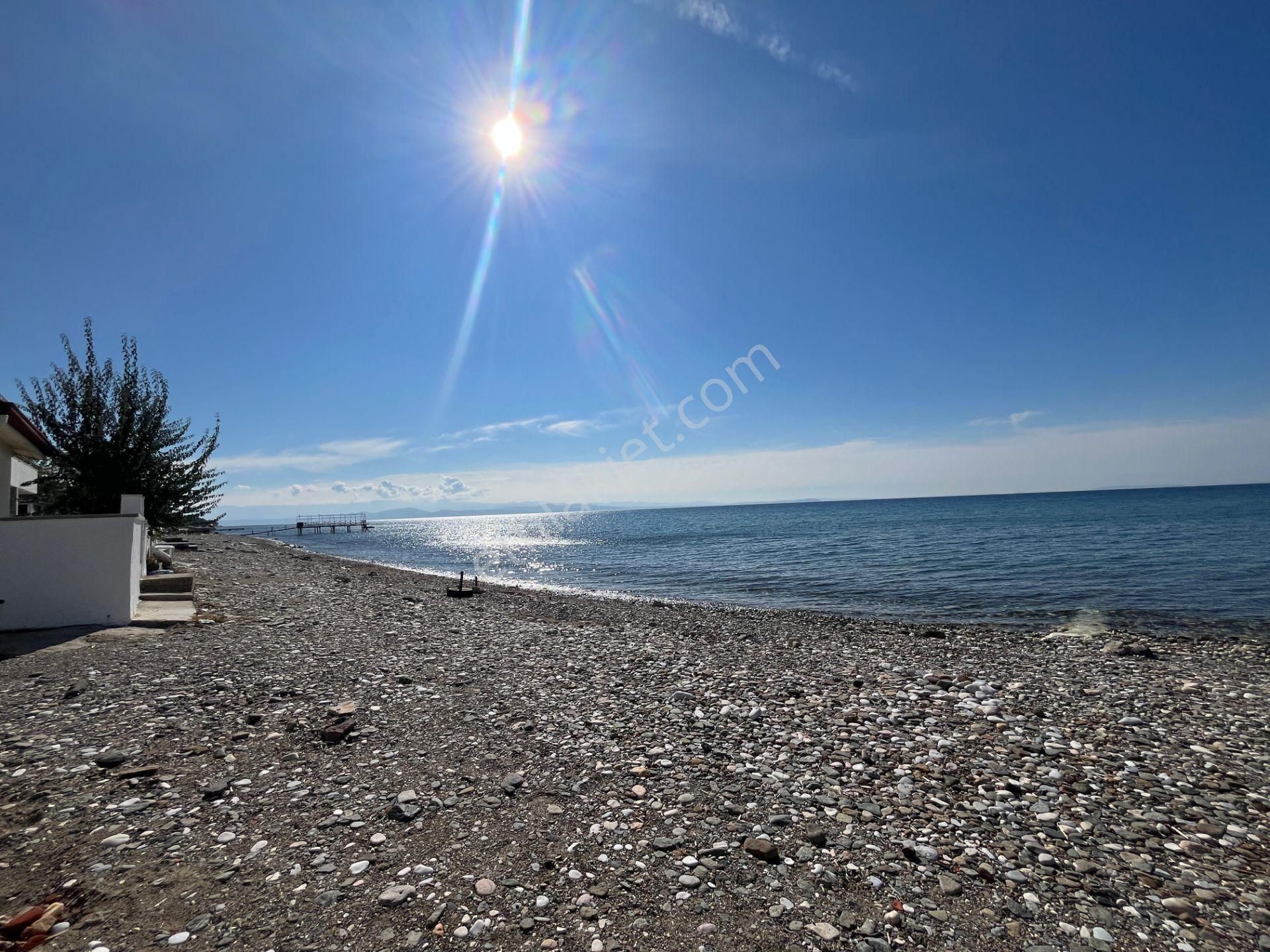 Edremit Avcılaraltı'nda Denize 100 Metre Satılık Villa - Görsel 27