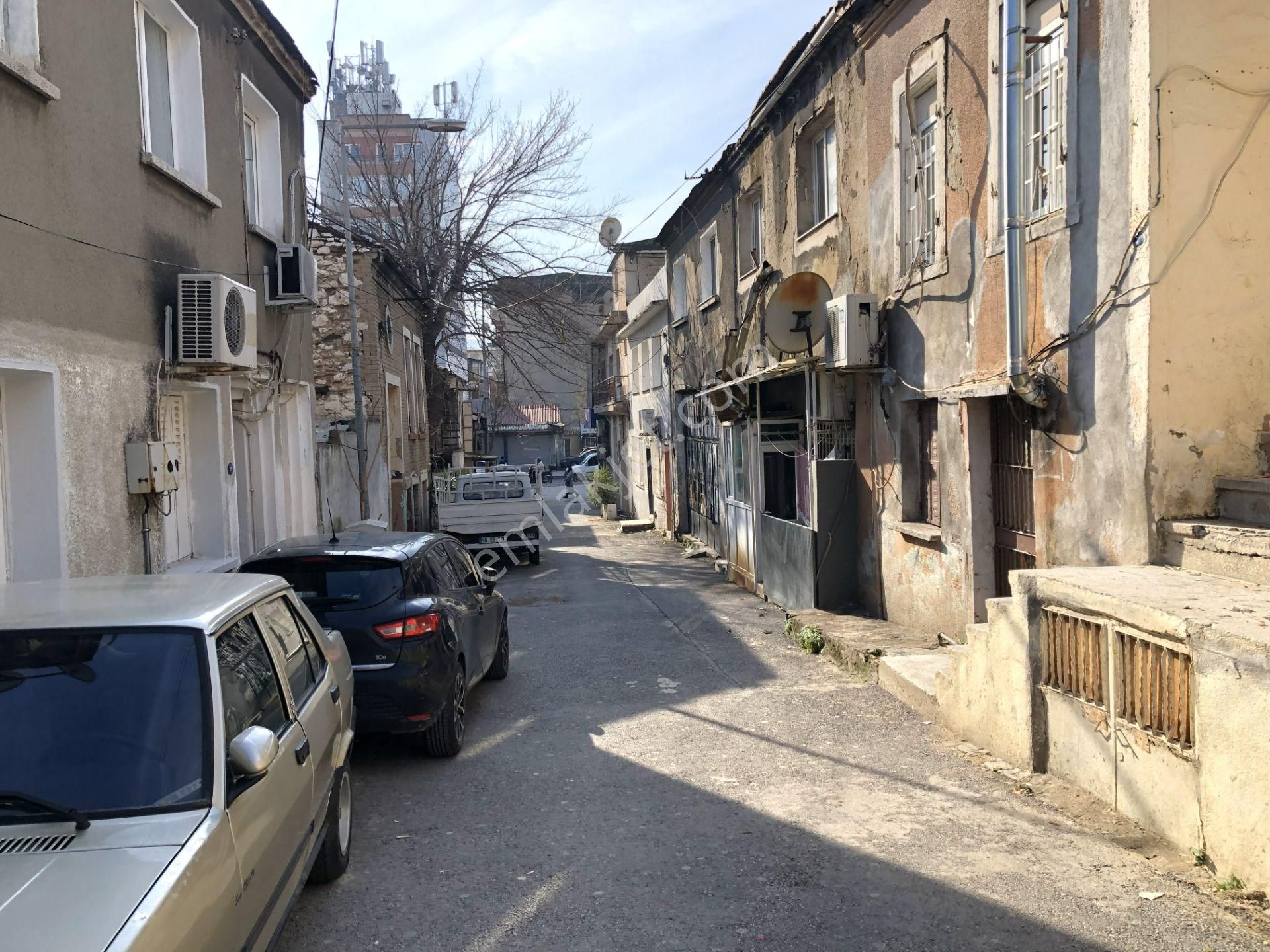 Konak Eşrefpaşa Hastanesi'ne 100 M, 4 Kat İmarlı Satılık Ev - Görsel 25