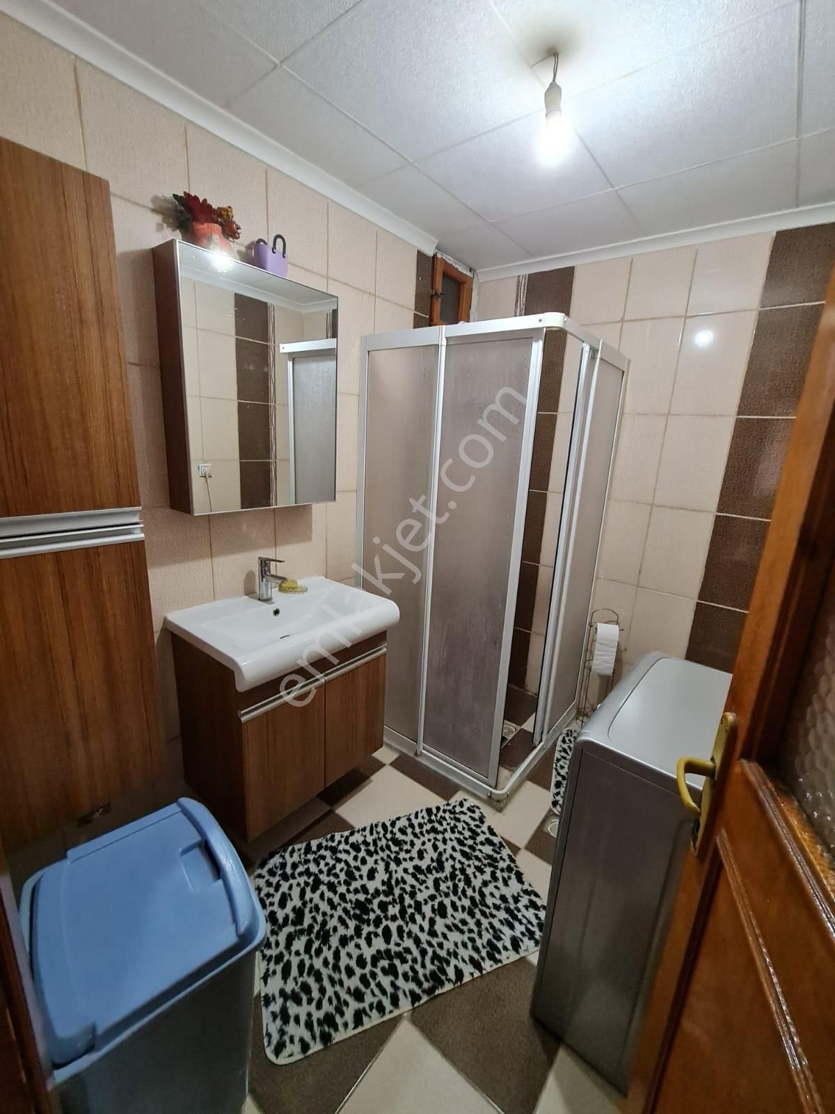 Ergün Durmuş'tan Şirintepe Son Durakta Full Eşyalı Daire - Görsel 25