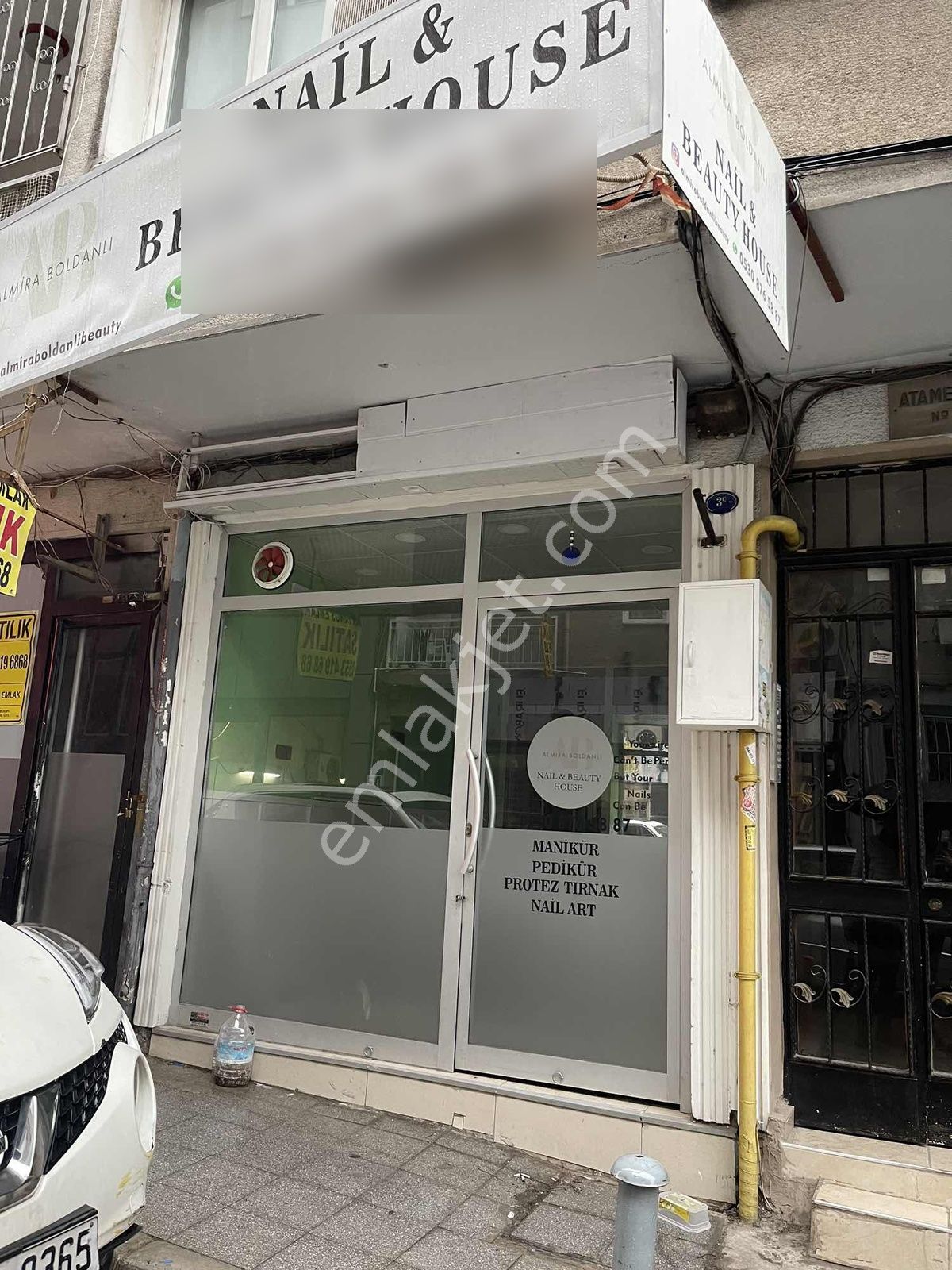 Üçyol Caddeye 20 M Mesafede Wc Mutfaklı Kiralık Dükkan - Görsel 24