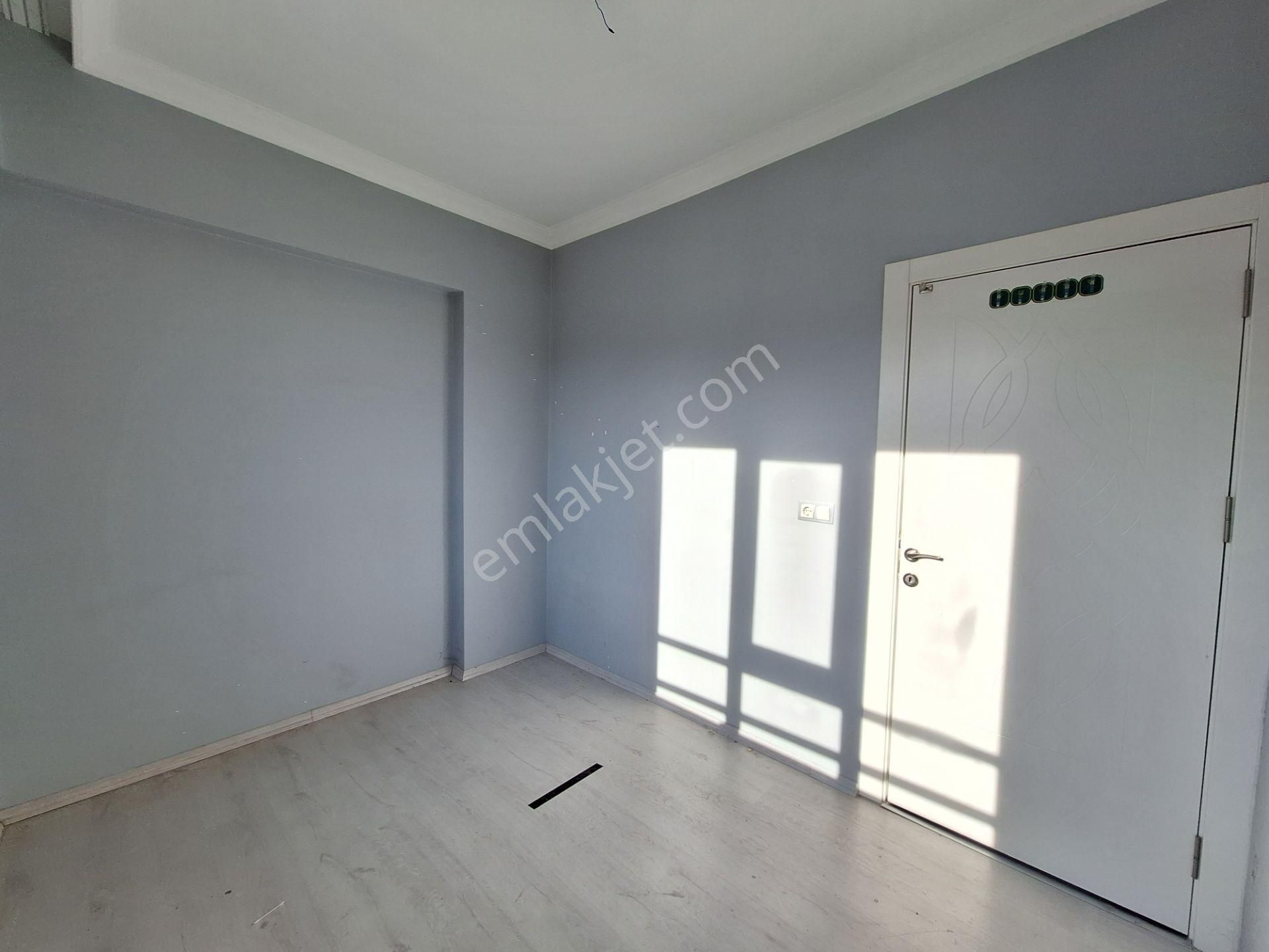 Ahmet Yesevi Cadddesine Cephe Kelebekler Vadisi Yakını Kiralık 2+1 Daire - Görsel 25