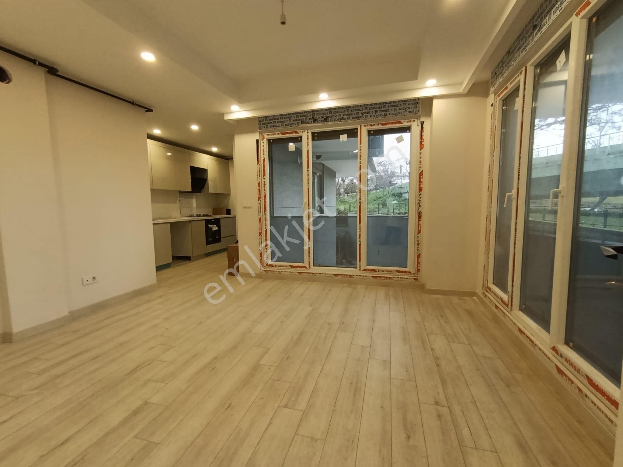 Bahçelievler İncirli E-5 Yakını 2+1 Yeni Bina Kiralık Daire