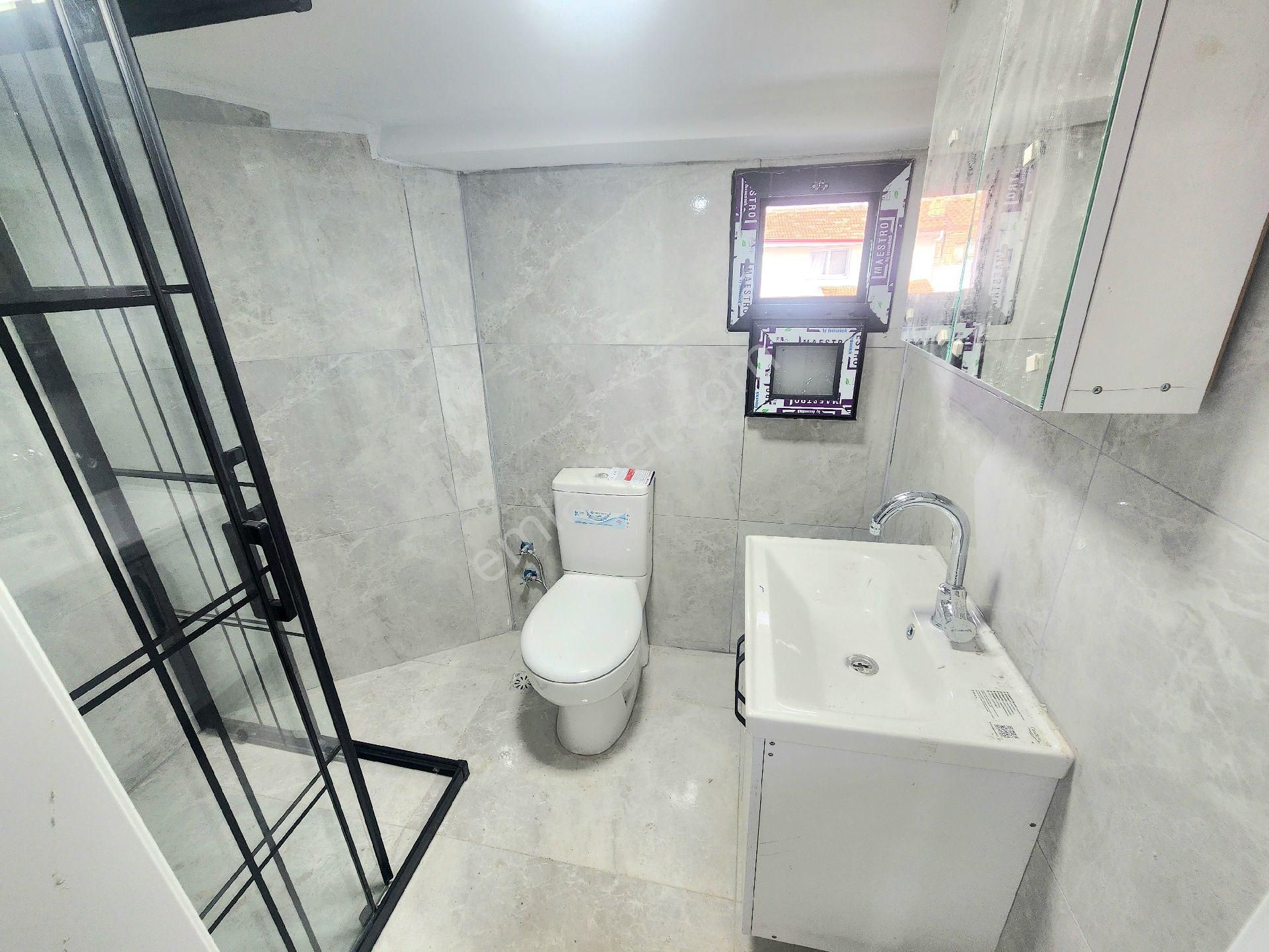 Güzelçamlı Venüs Plajı'na Yürüme Satılık Köşe, Geniş Bahçeli Villa - Görsel 2