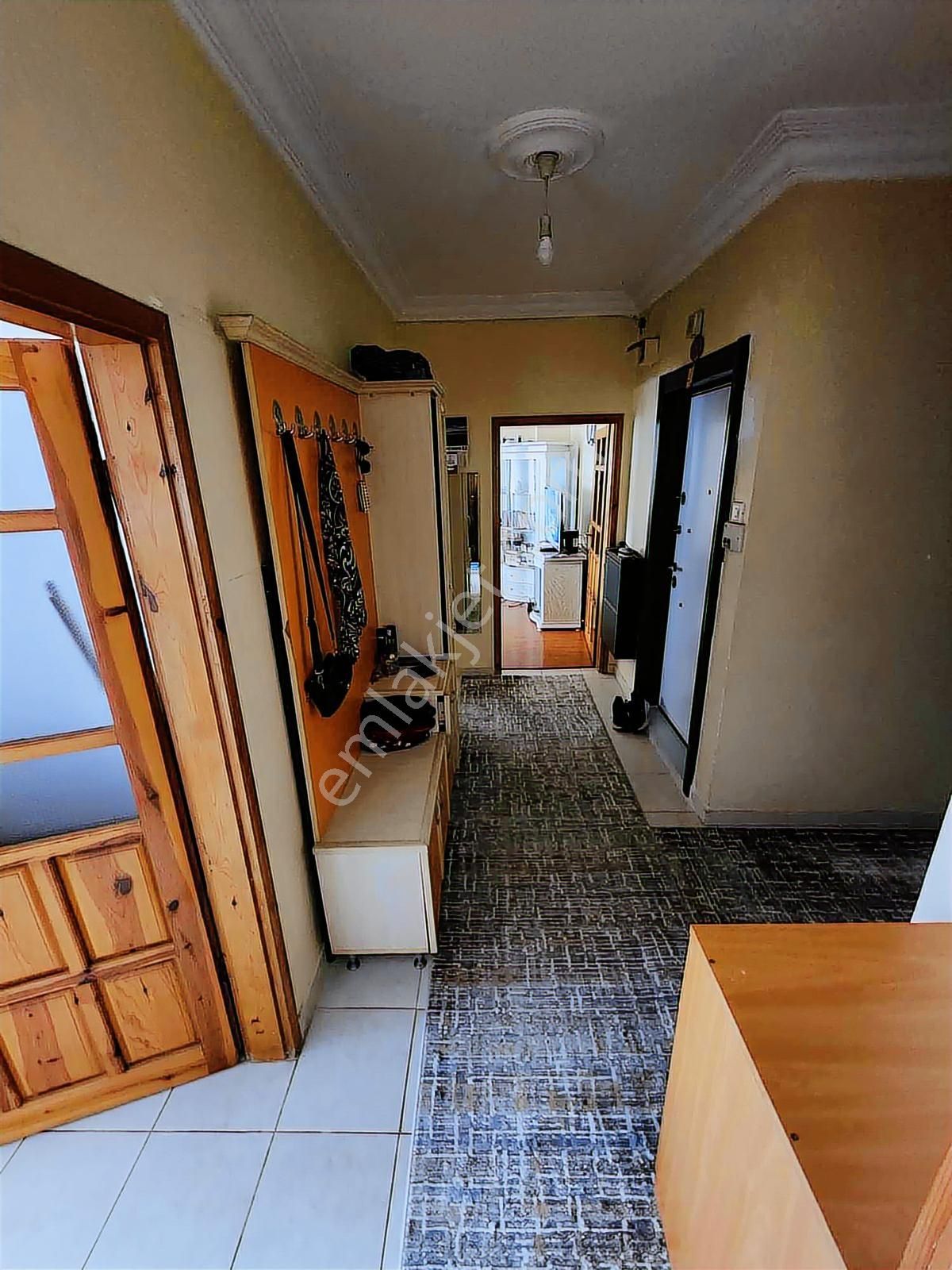 Metin Gayrimenkul'den Yenişehirin Kalbinde Geniş Ve Ferah Daire - Görsel 5