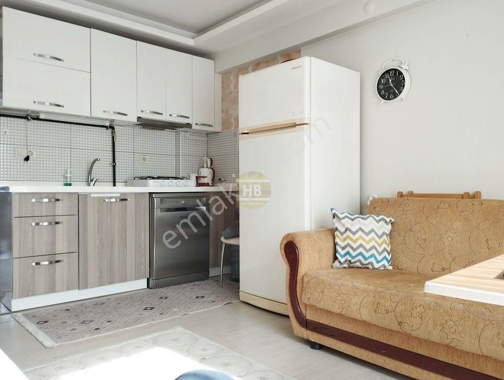 Hb'den 1+1 Eşyalı Kiralık,batı Gazi Üzeri Doğalgazlı Klimalı - Görsel 5