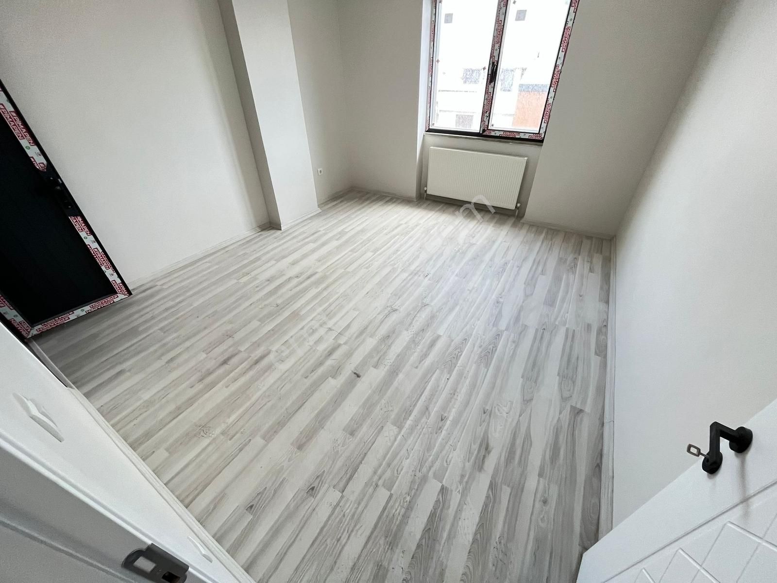 Belediyeye Komşu 3+1 120m2 Ebeveyn Banyolu Köşe Başı Daire - Görsel 26