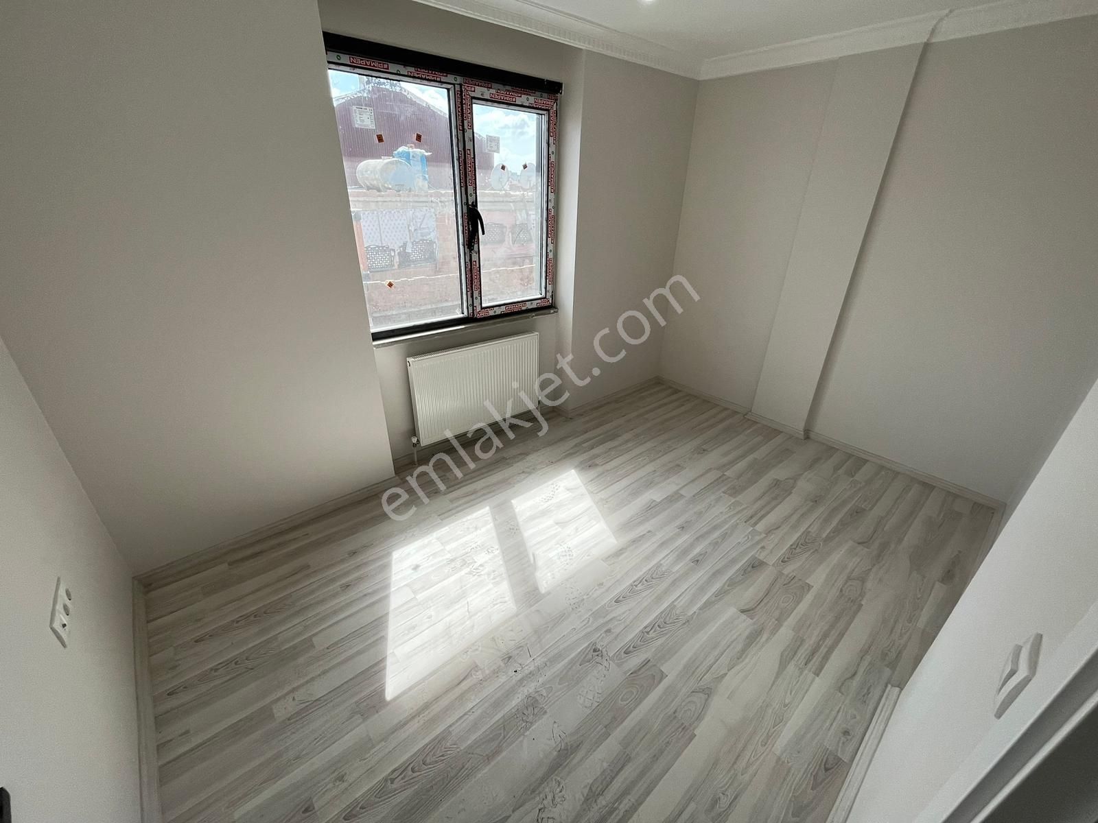 Belediyeye Komşu 3+1 120m2 Ebeveyn Banyolu Köşe Başı Daire - Görsel 14