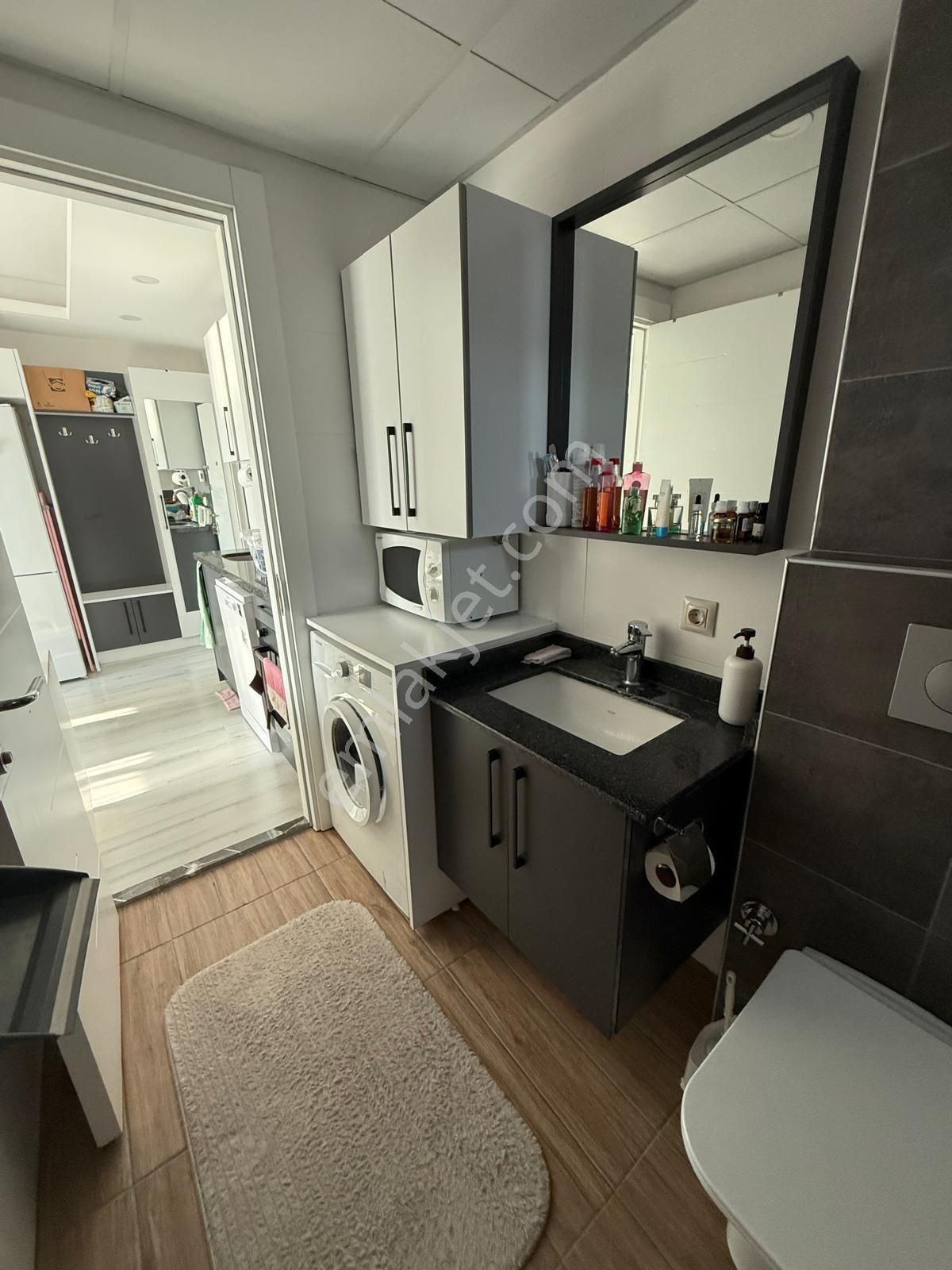 Hastaneler Kavşağında Köşe Konum! Yenibaraj’da Full Eşyalı 1+1 Lüks Kiralık - Görsel 17