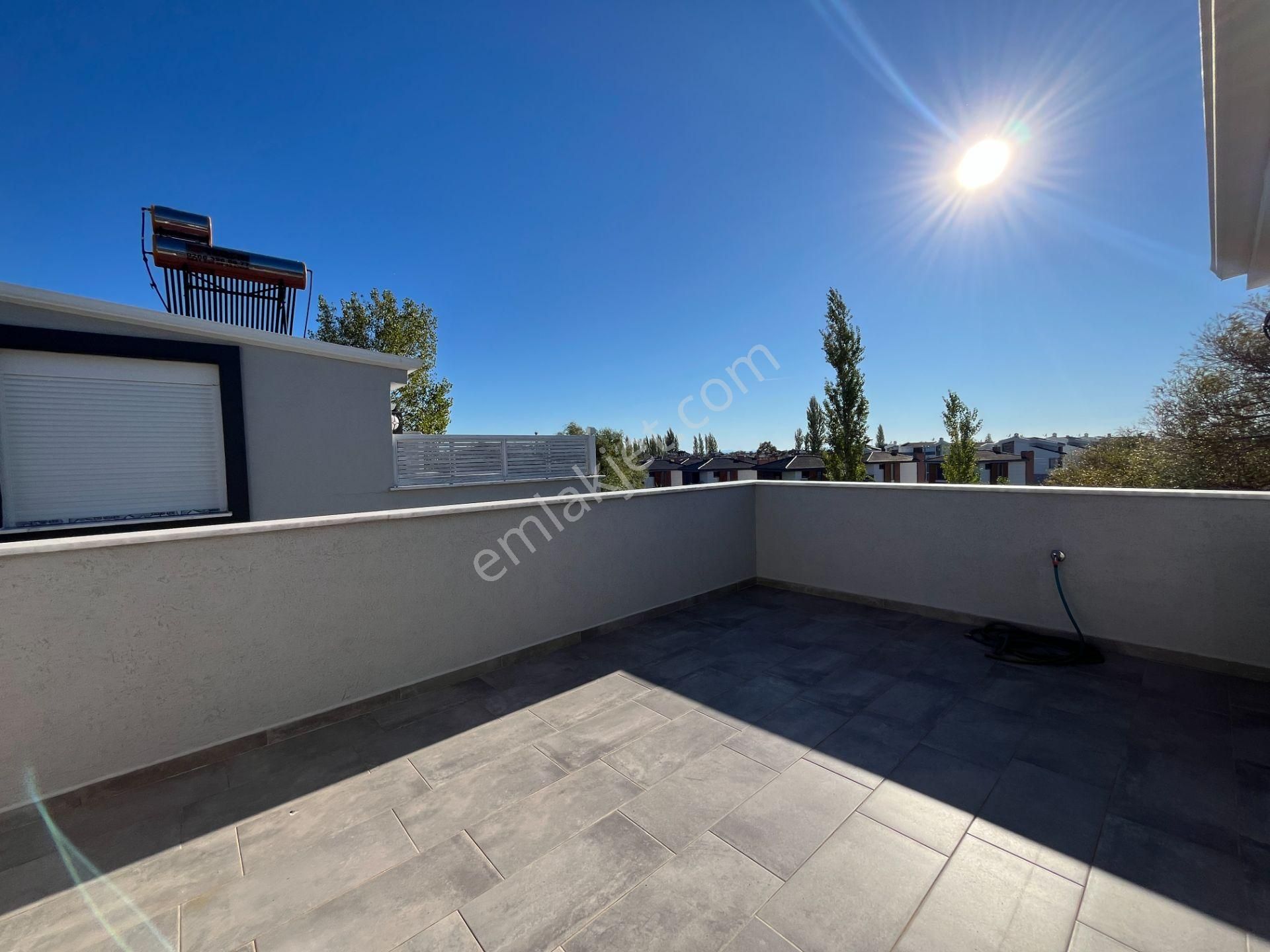 Tahtakuşlar'da Şubat Sonuna Kadar Geçerli Fiyat 4+1 Triplex - Görsel 4