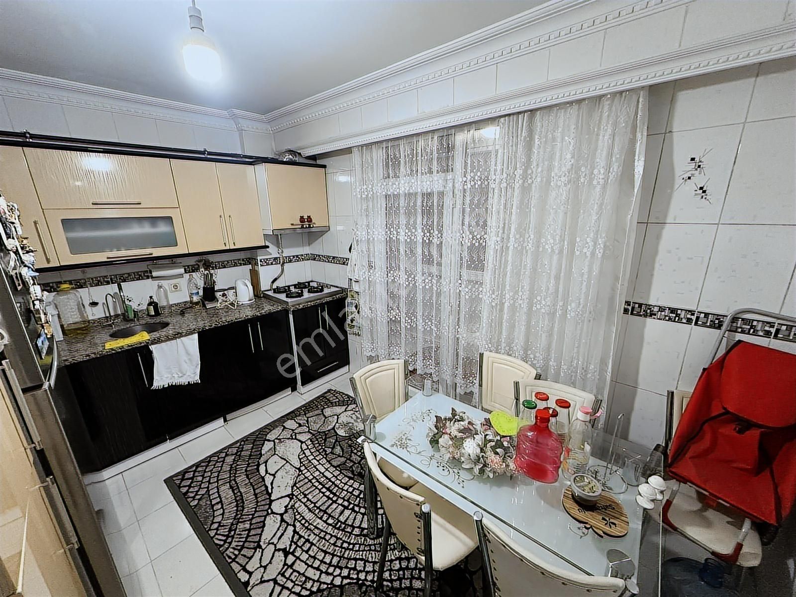 Şeref Emlak Satılık Daire 6,250,000 Tl