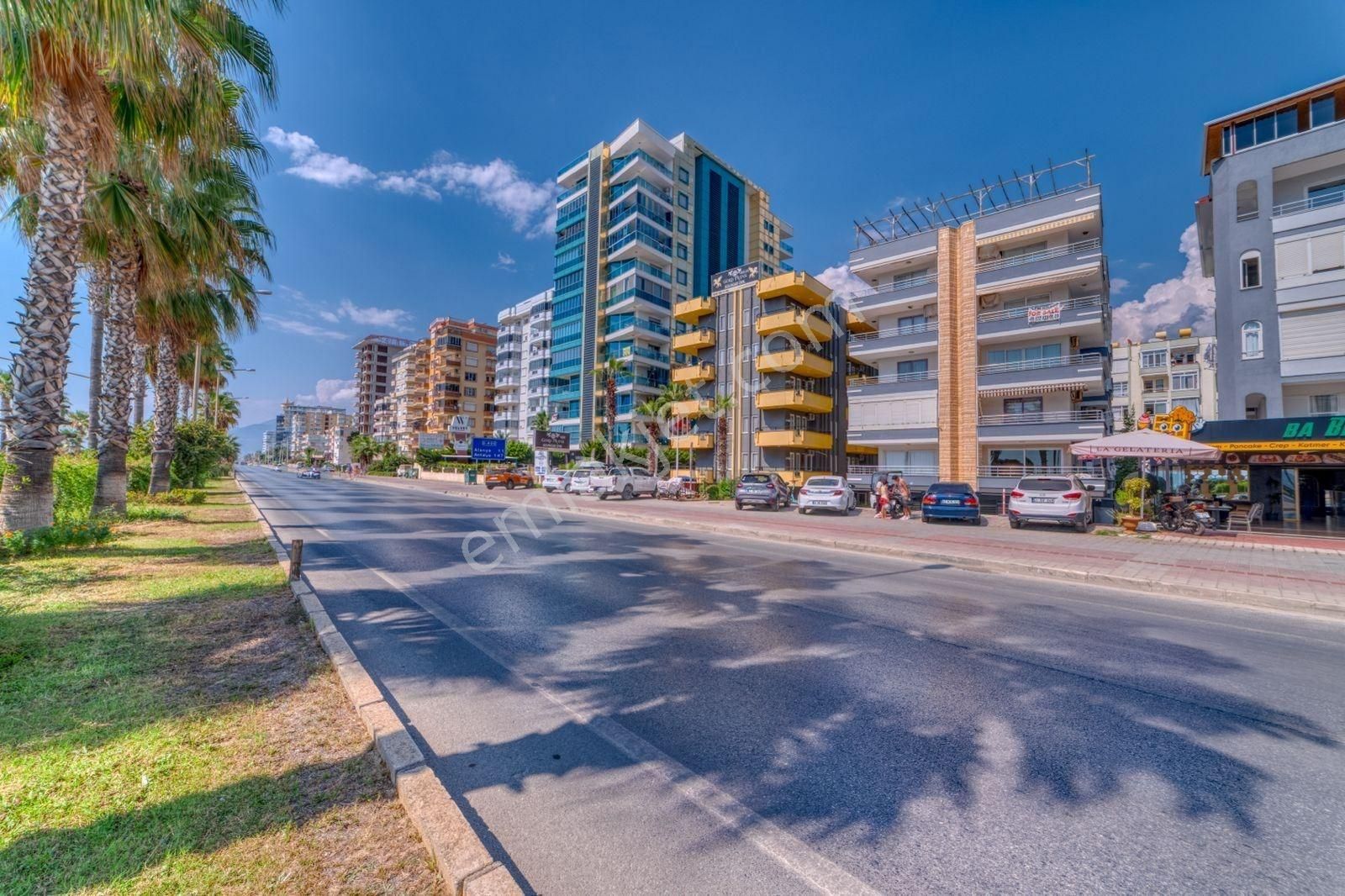 Alanya Mahmutlarda Denize Sıfır 3+1 Satılık Daire Full Deniz Manzaralı - Görsel 16