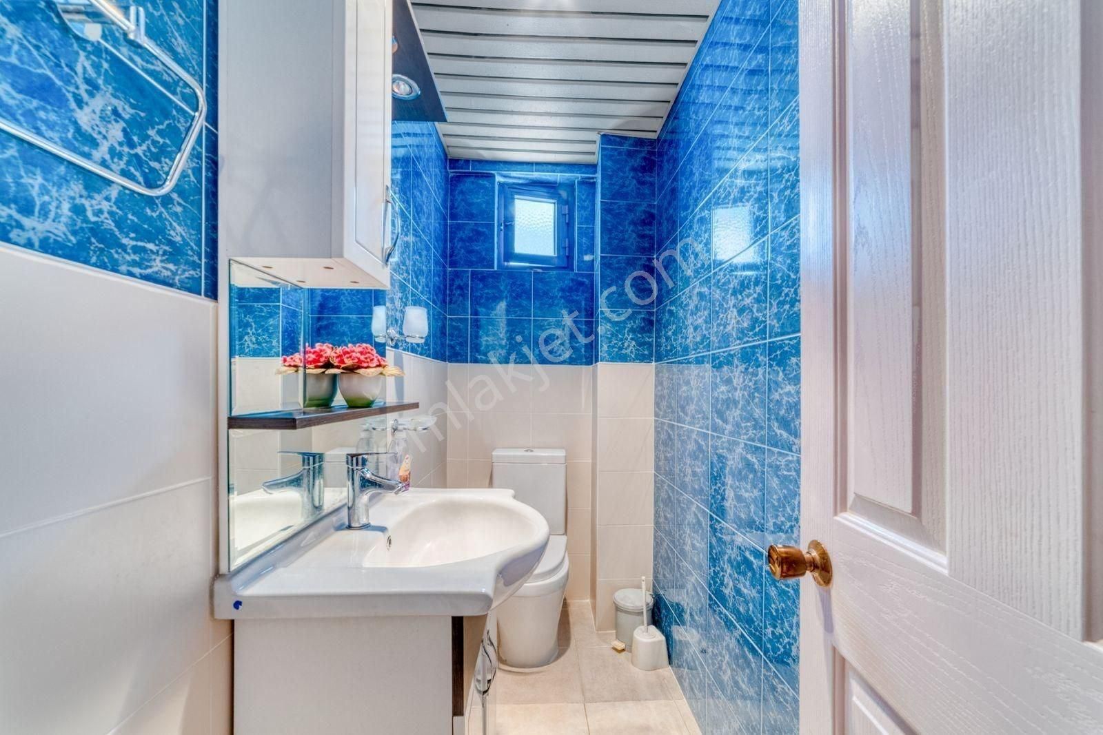 Alanya Mahmutlarda Denize Sıfır 3+1 Satılık Daire Full Deniz Manzaralı - Görsel 31