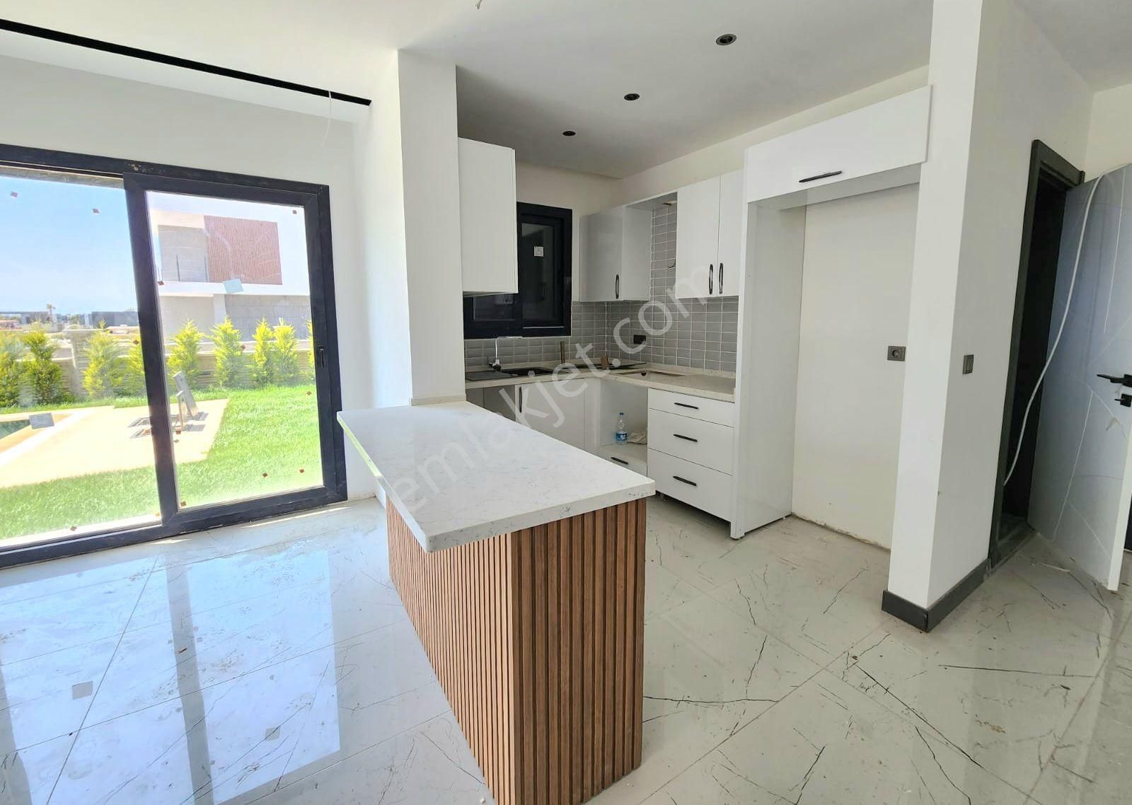 Güzelçamlı Satılık Harika Havuzlu Villalar - Görsel 16