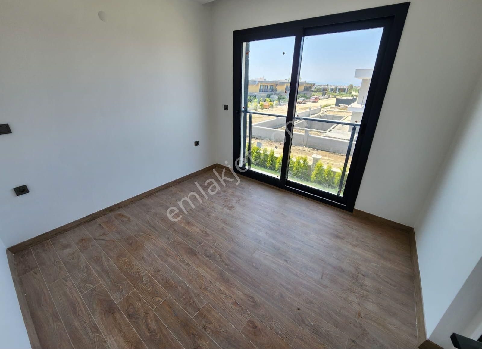 Güzelçamlı Satılık Harika Havuzlu Villalar - Görsel 23