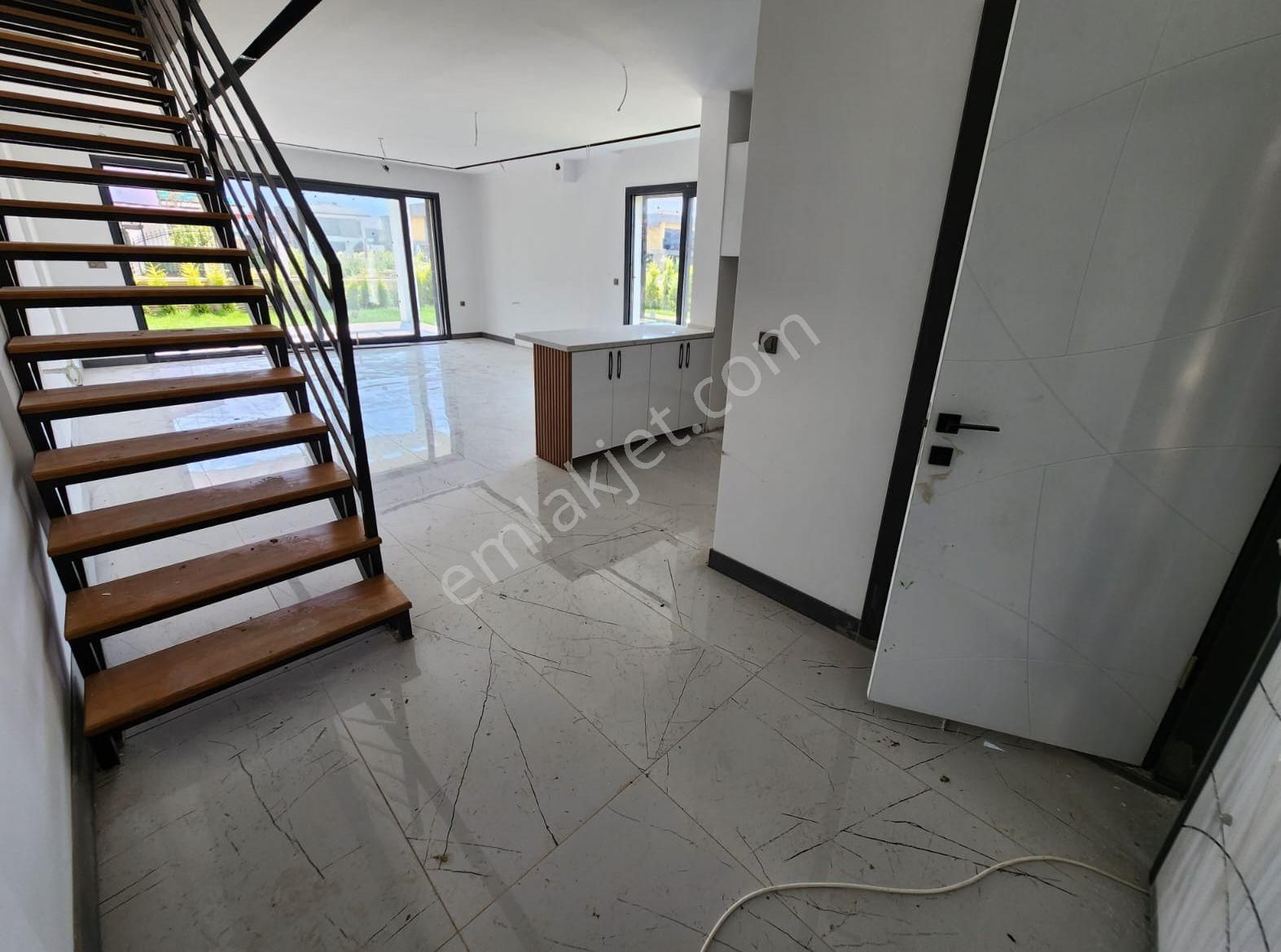 Güzelçamlı Satılık Harika Havuzlu Villalar - Görsel 17