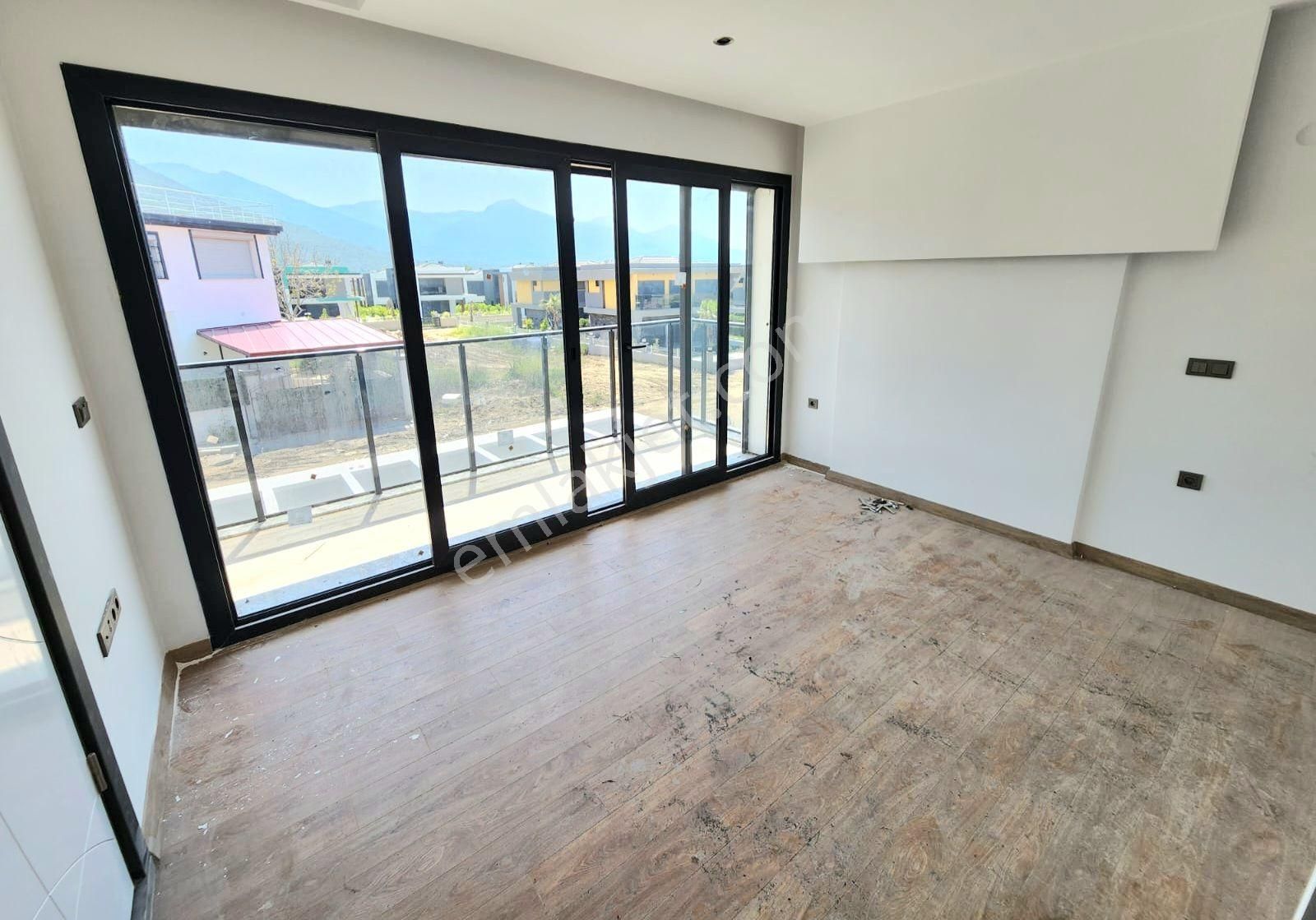 Güzelçamlı Satılık Harika Havuzlu Villalar - Görsel 21