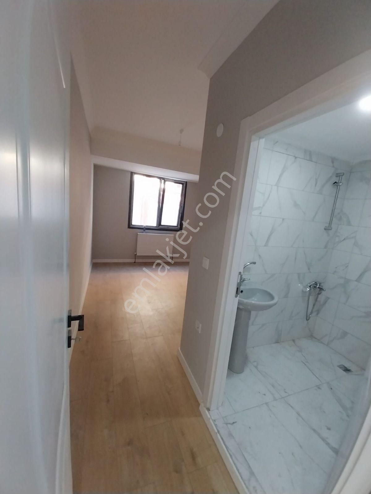 Emlak Dünyasından Pendik Kaynarca 3+1 Satılık Sıfır Daire - Görsel 14